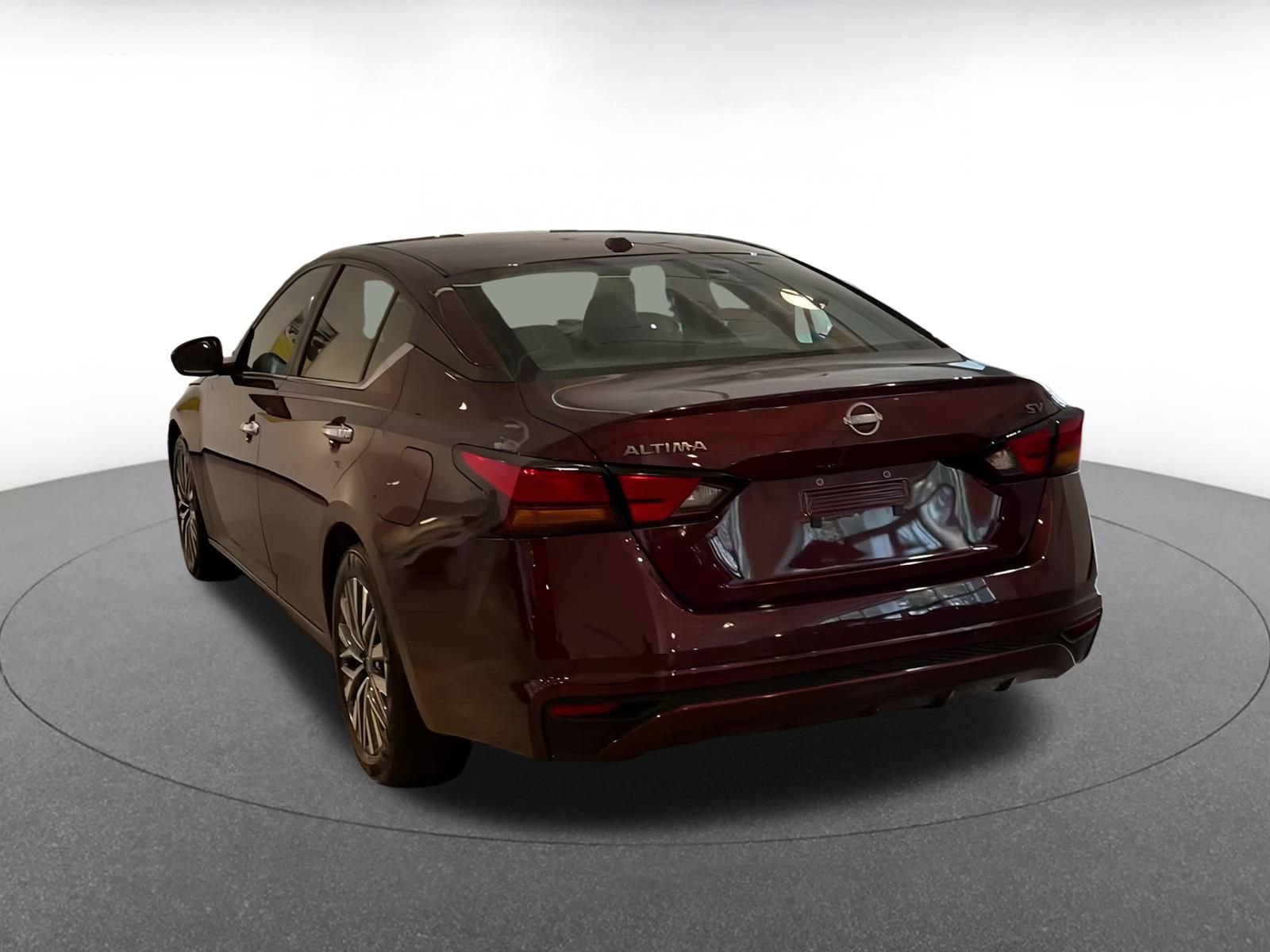 Thumbnail: 2024 Nissan Altima - 11
