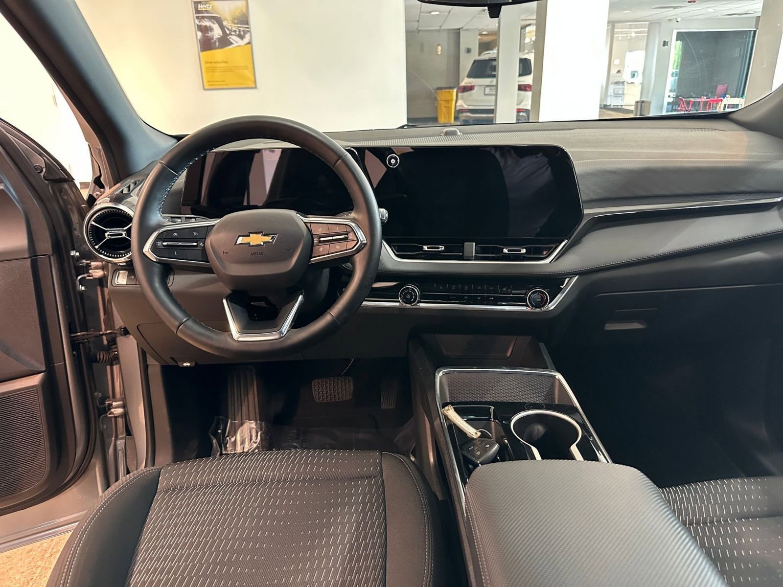Thumbnail: 2025 Chevrolet Equinox - 34