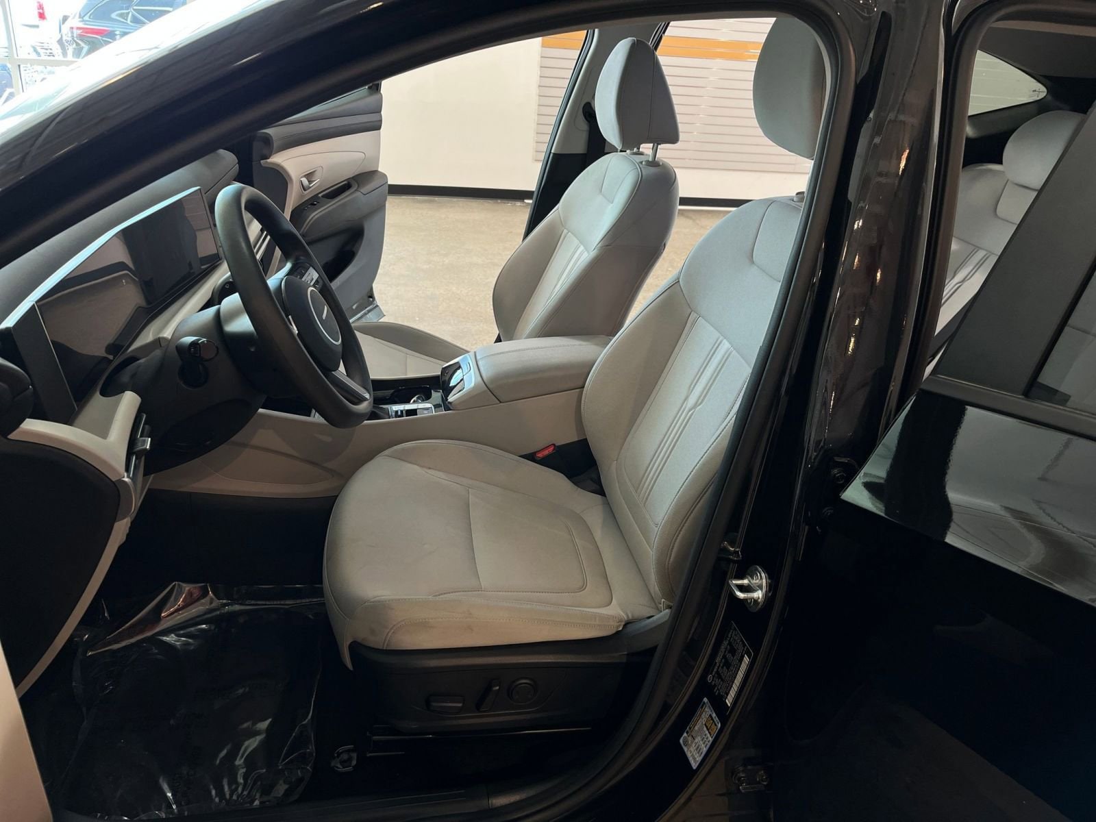 Thumbnail: 2025 Hyundai Tucson - 28