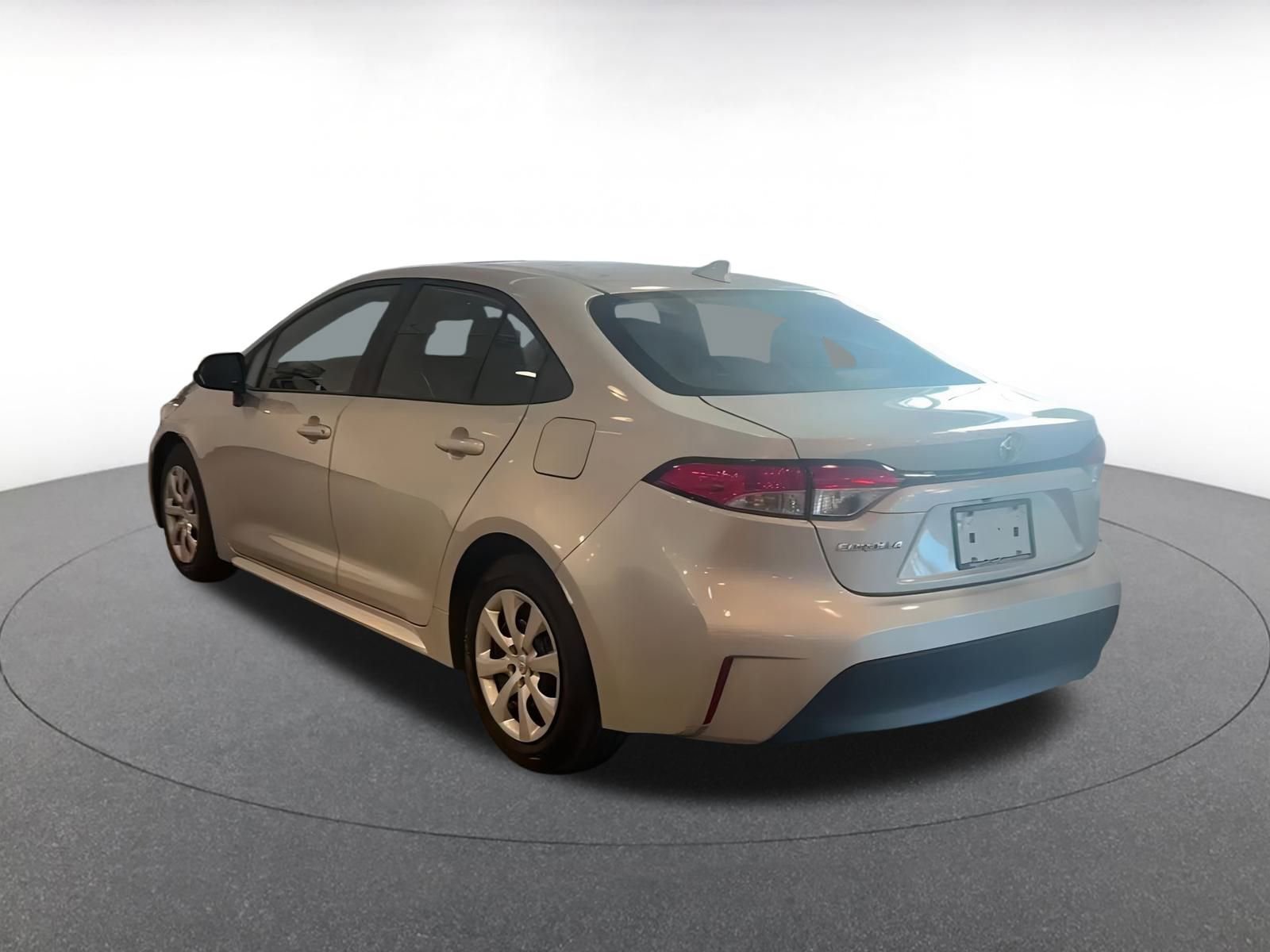 Thumbnail: 2024 Toyota Corolla - 11