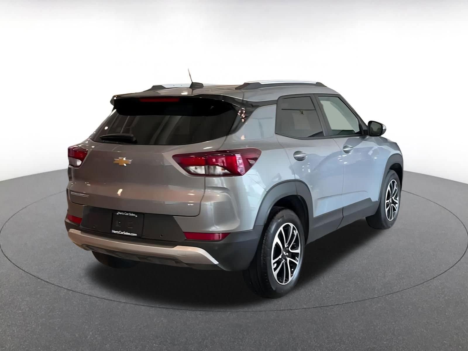Thumbnail: 2024 Chevrolet TrailBlazer - 14
