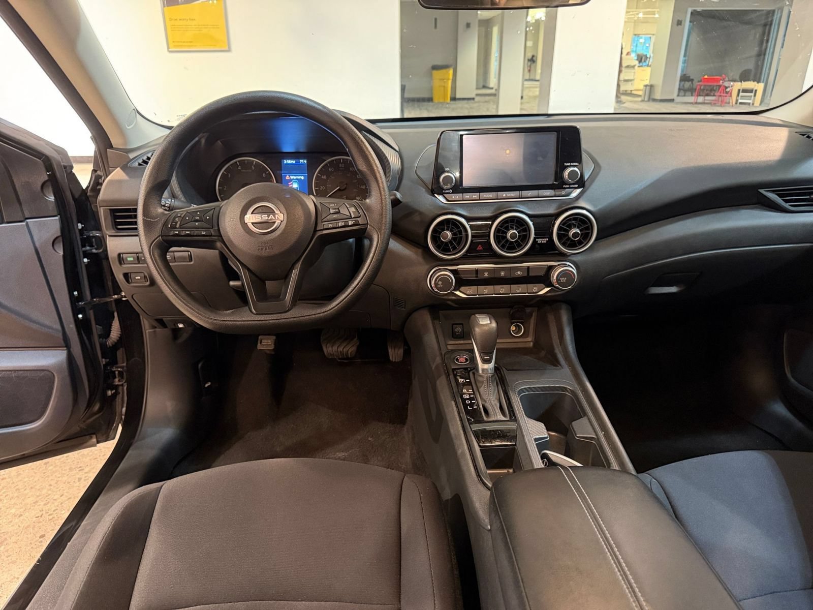 Thumbnail: 2025 Nissan Sentra - 33