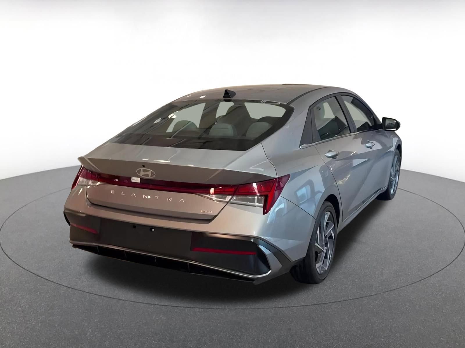 Thumbnail: 2025 Hyundai Elantra - 14