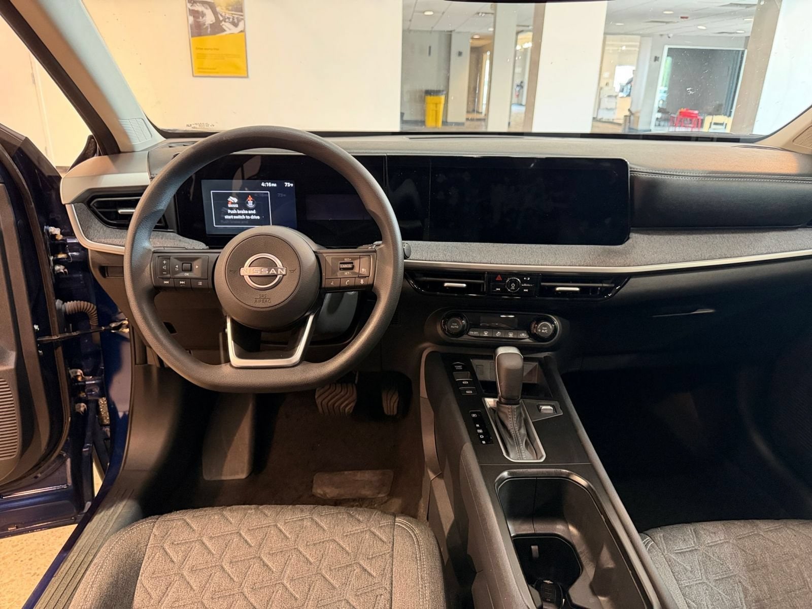 Thumbnail: 2026 Nissan Kicks - 32