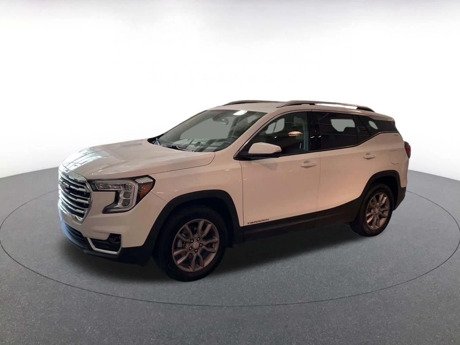 Thumbnail: 2024 GMC Terrain - 8