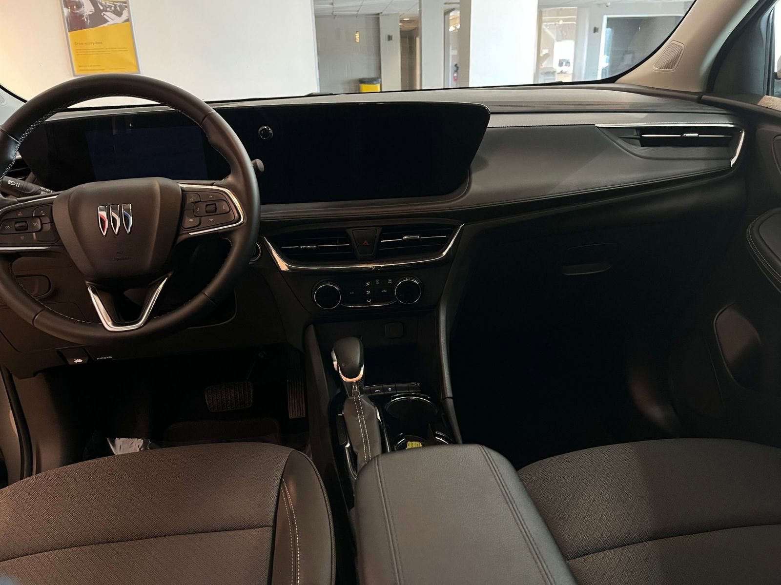 Thumbnail: 2025 Buick Encore GX - 34