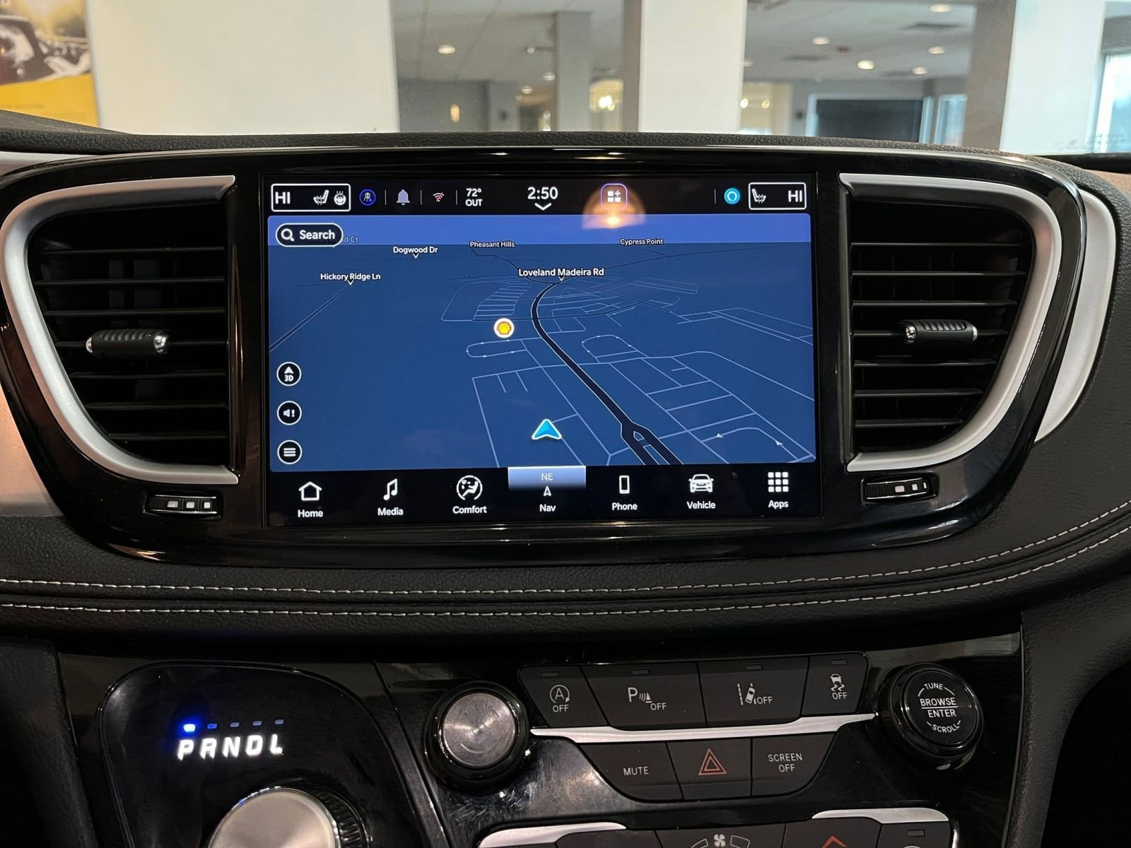 Thumbnail: 2025 Chrysler Pacifica - 20