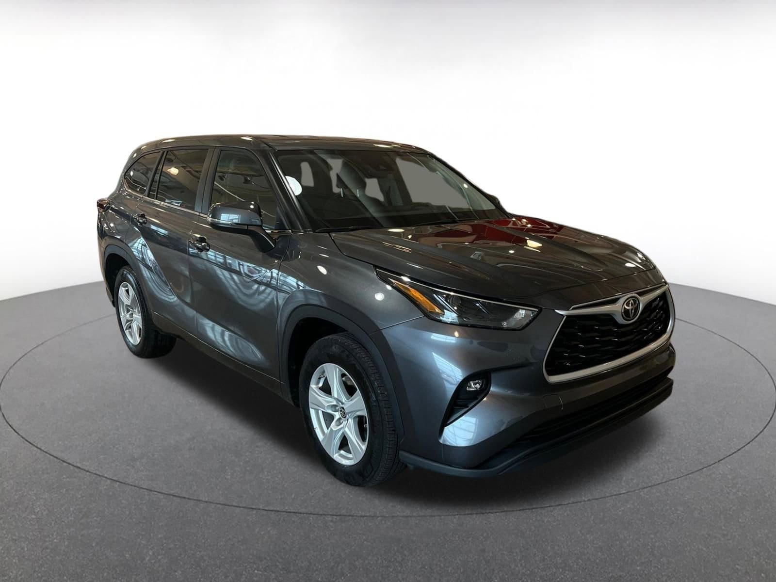 Thumbnail: 2025 Toyota Highlander - 1