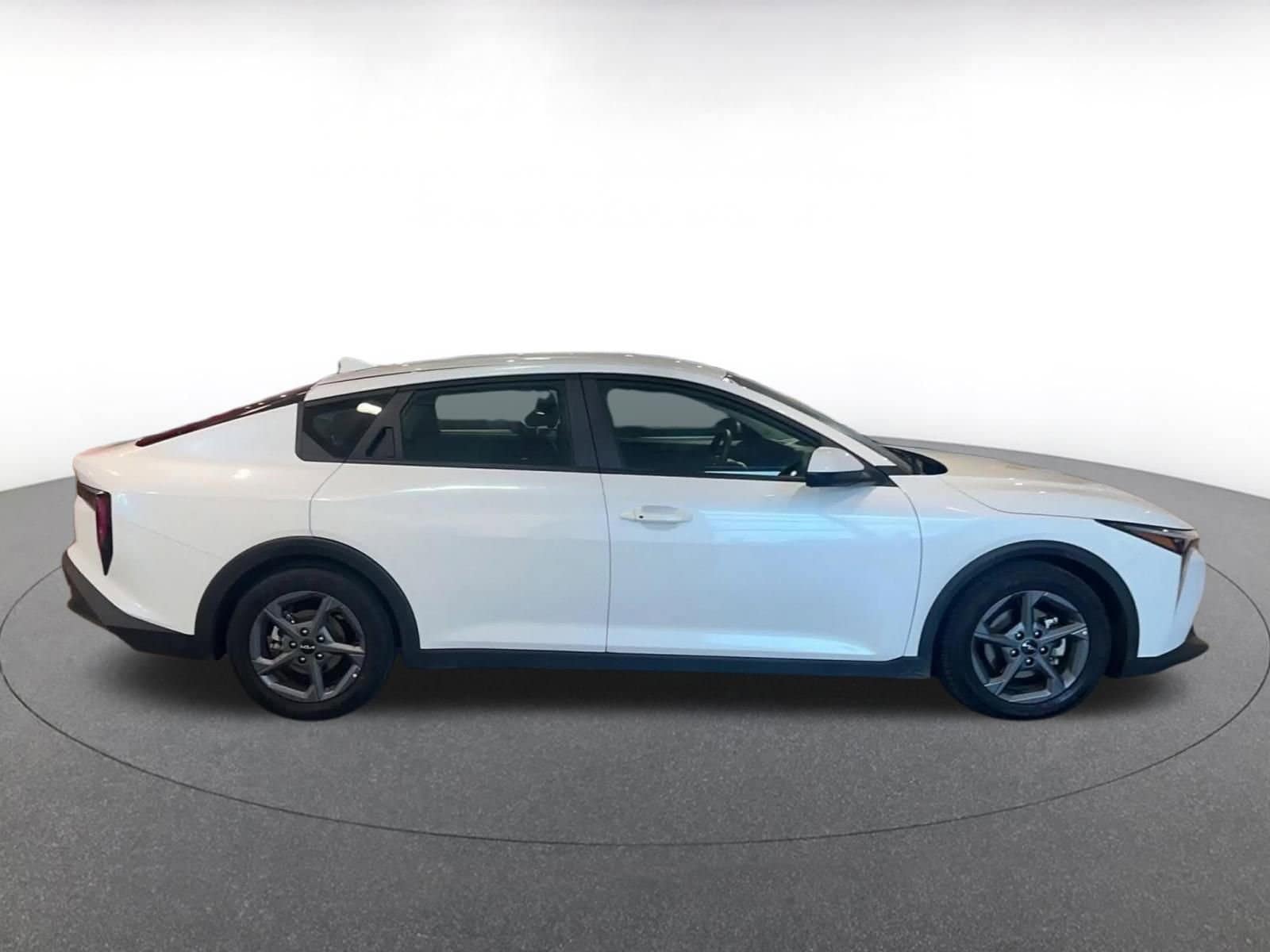 Thumbnail: 2025 Kia K4 - 16