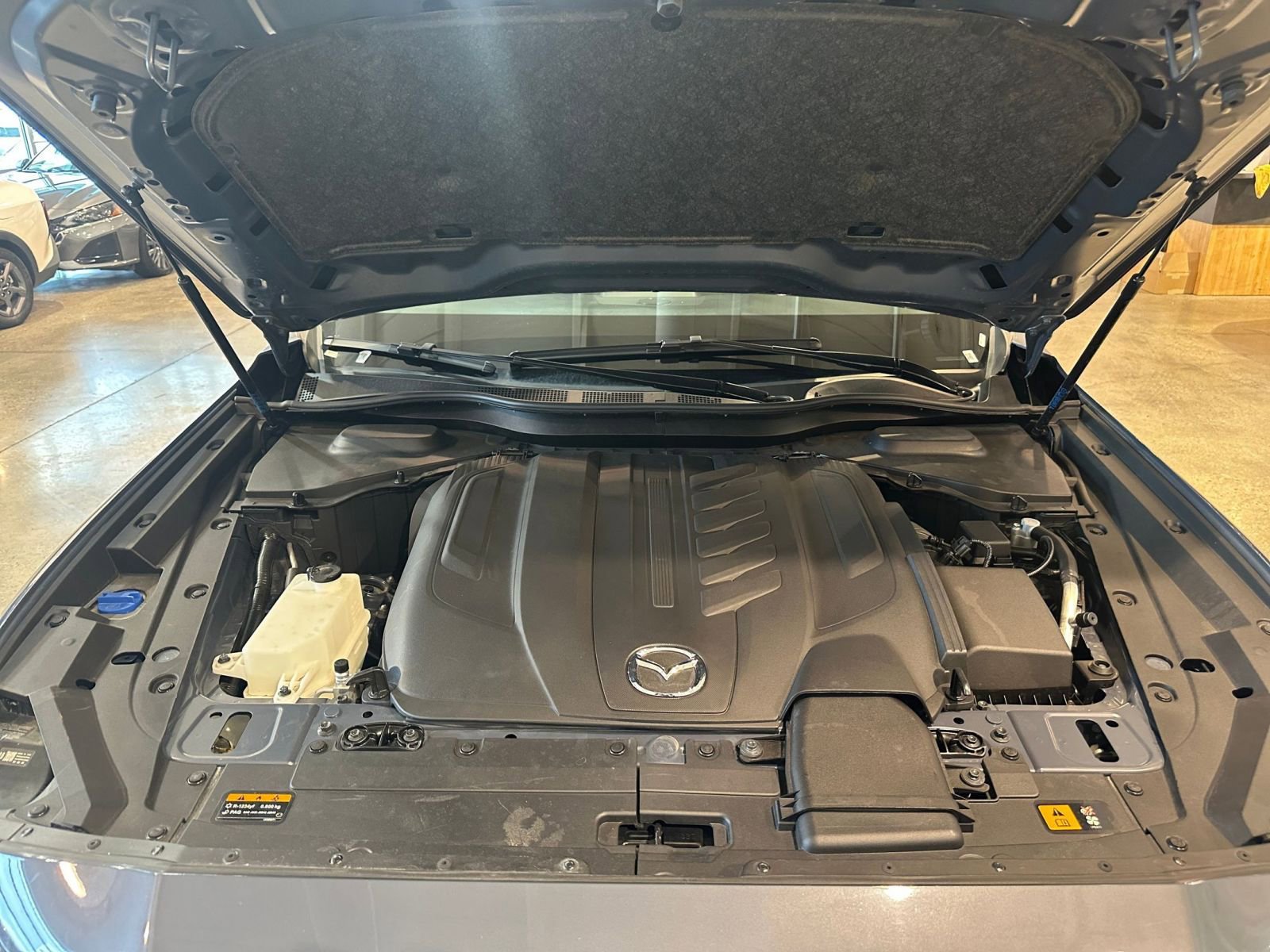 Thumbnail: 2025 Mazda CX-70 - 33