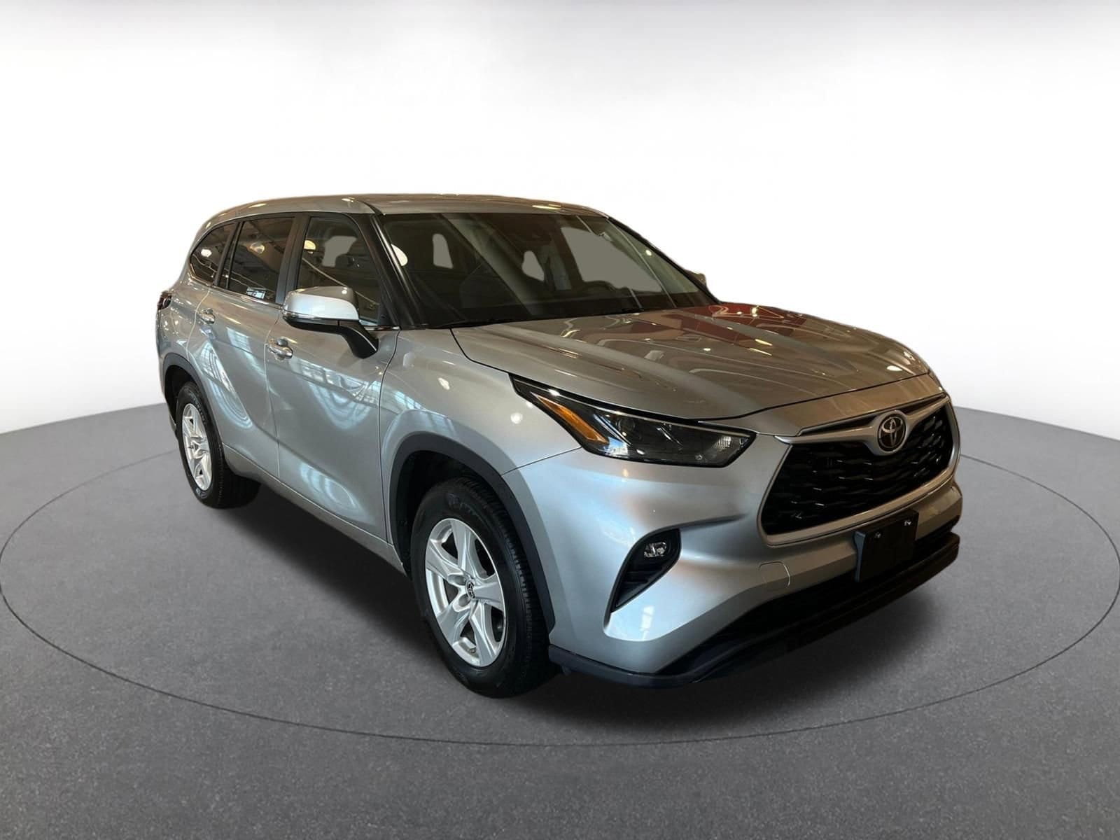 Thumbnail: 2025 Toyota Highlander - 1