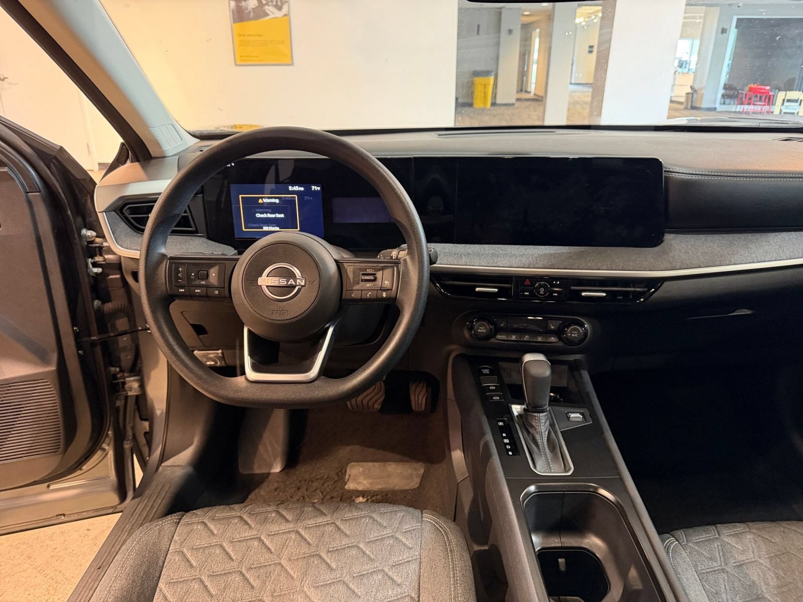 Thumbnail: 2026 Nissan Kicks - 33
