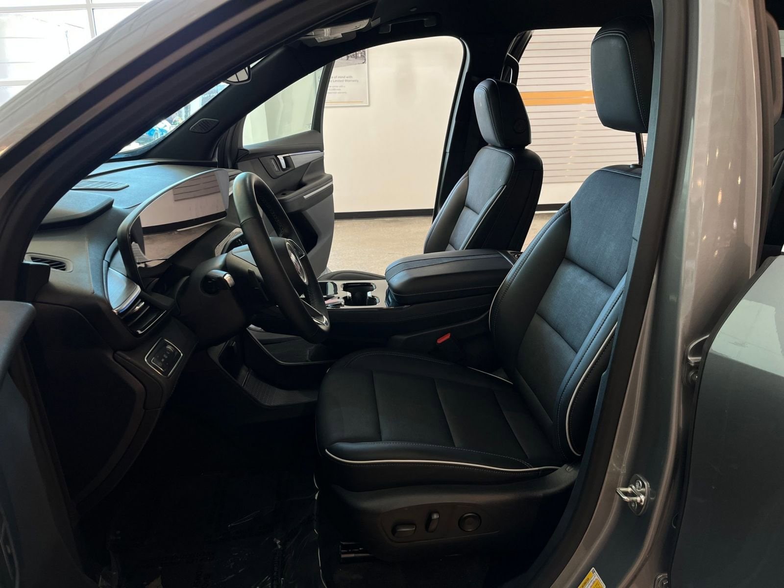 Thumbnail: 2025 Buick Enclave - 28