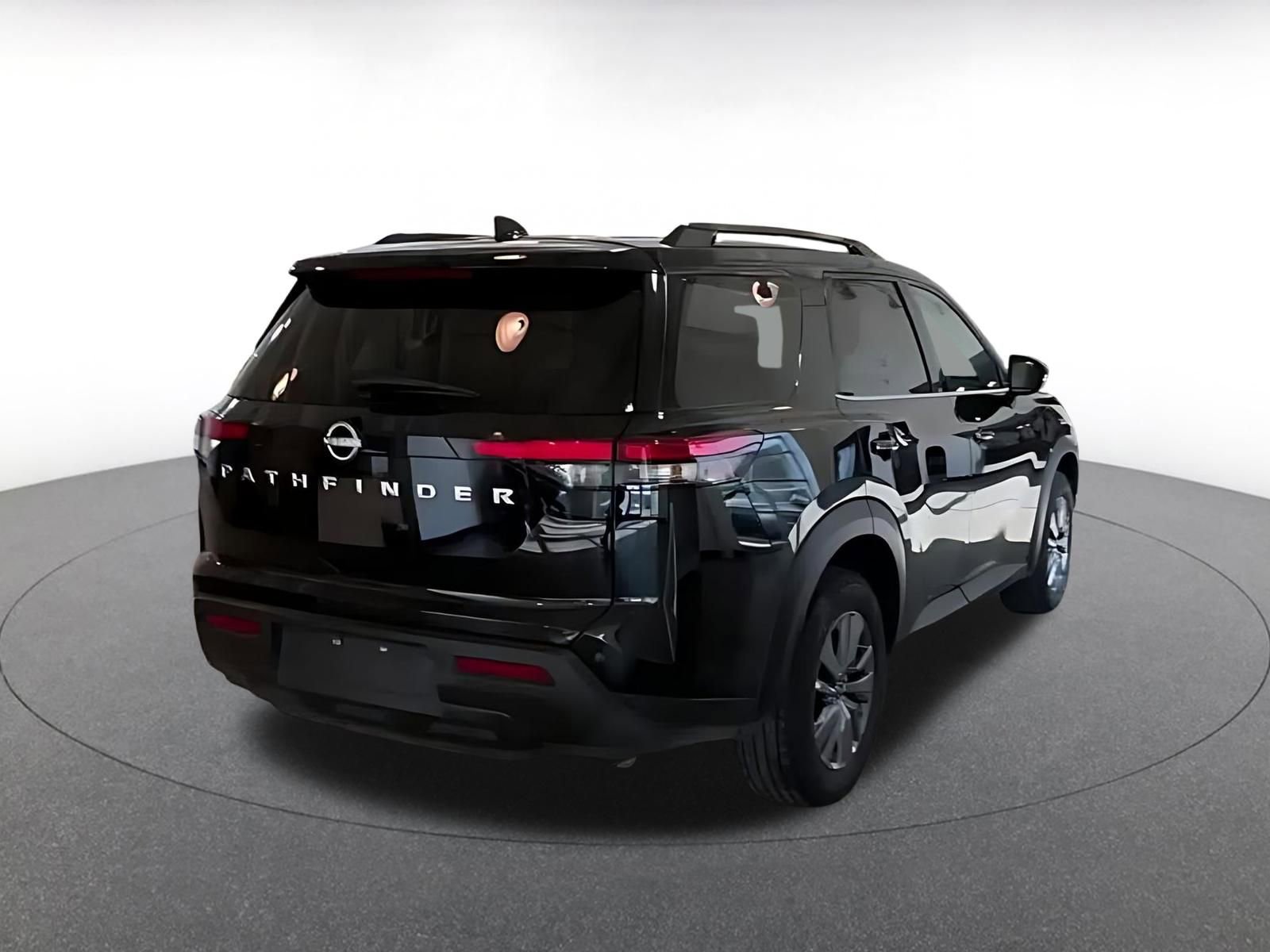 Thumbnail: 2025 Nissan Pathfinder - 12
