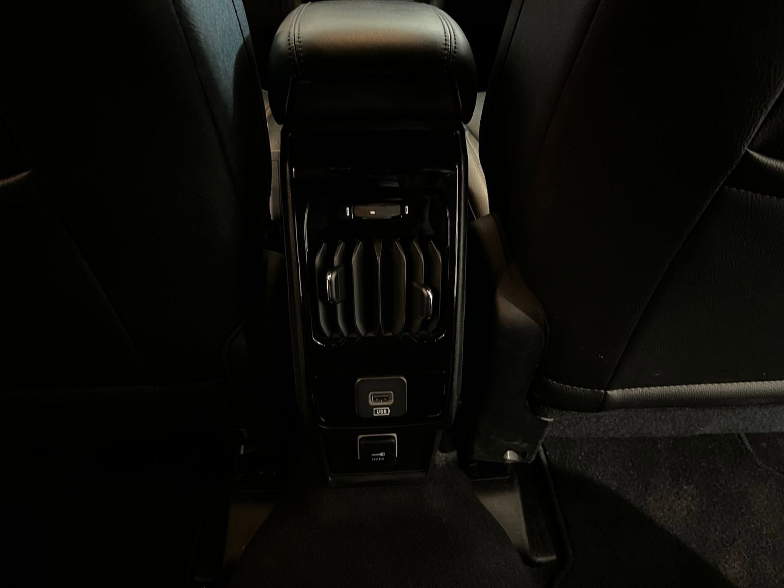 Thumbnail: 2025 Jeep Compass - 23