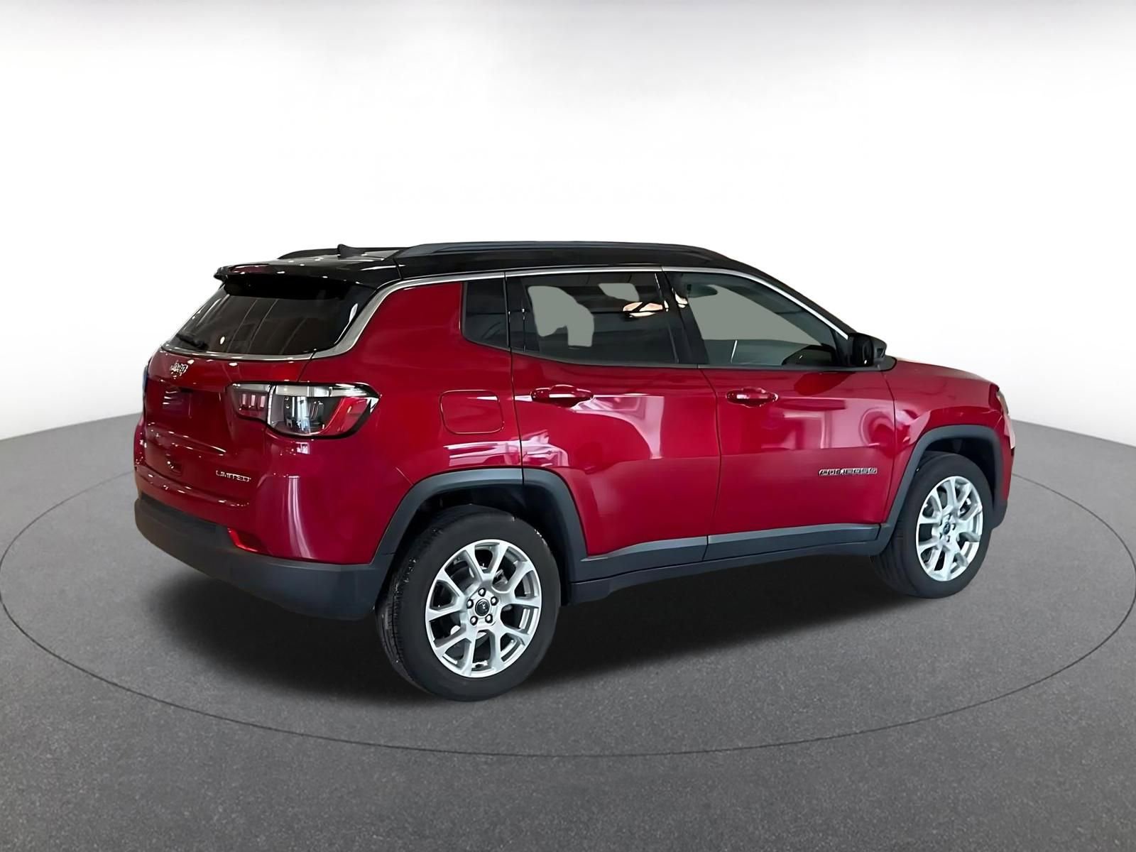 Thumbnail: 2025 Jeep Compass - 15