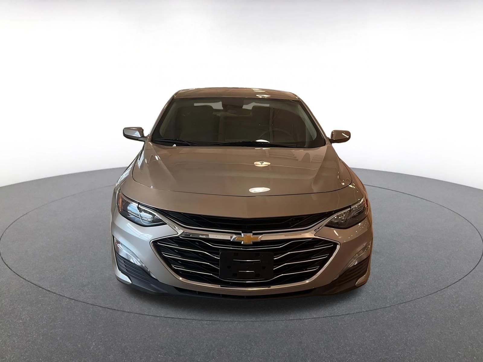 Thumbnail: 2024 Chevrolet Malibu - 5