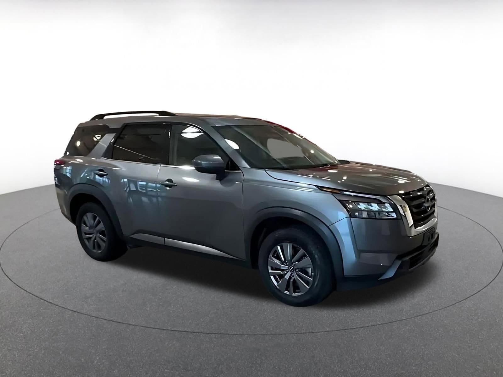 Thumbnail: 2025 Nissan Pathfinder - 2