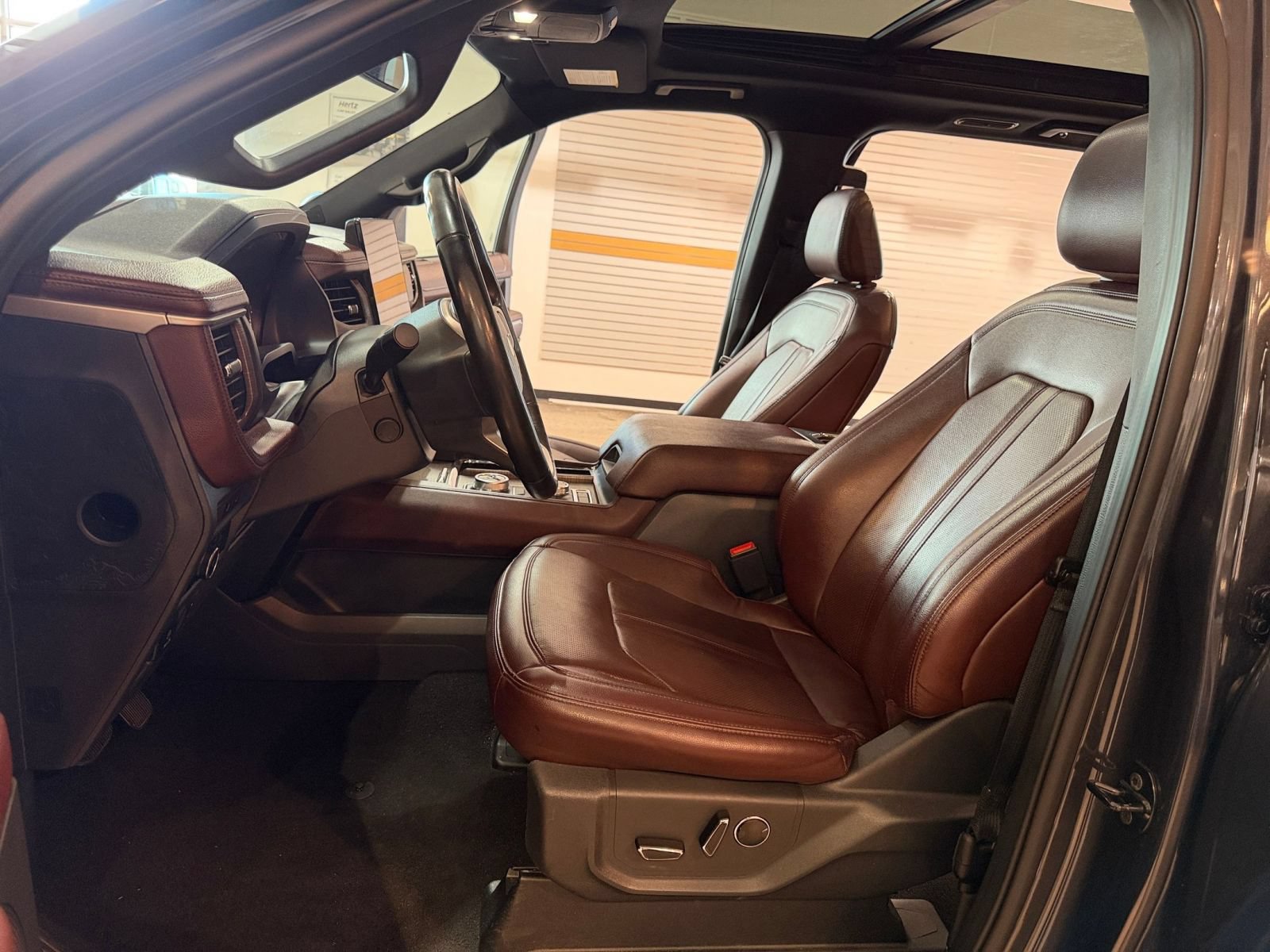 Thumbnail: 2024 Ford Expedition - 27