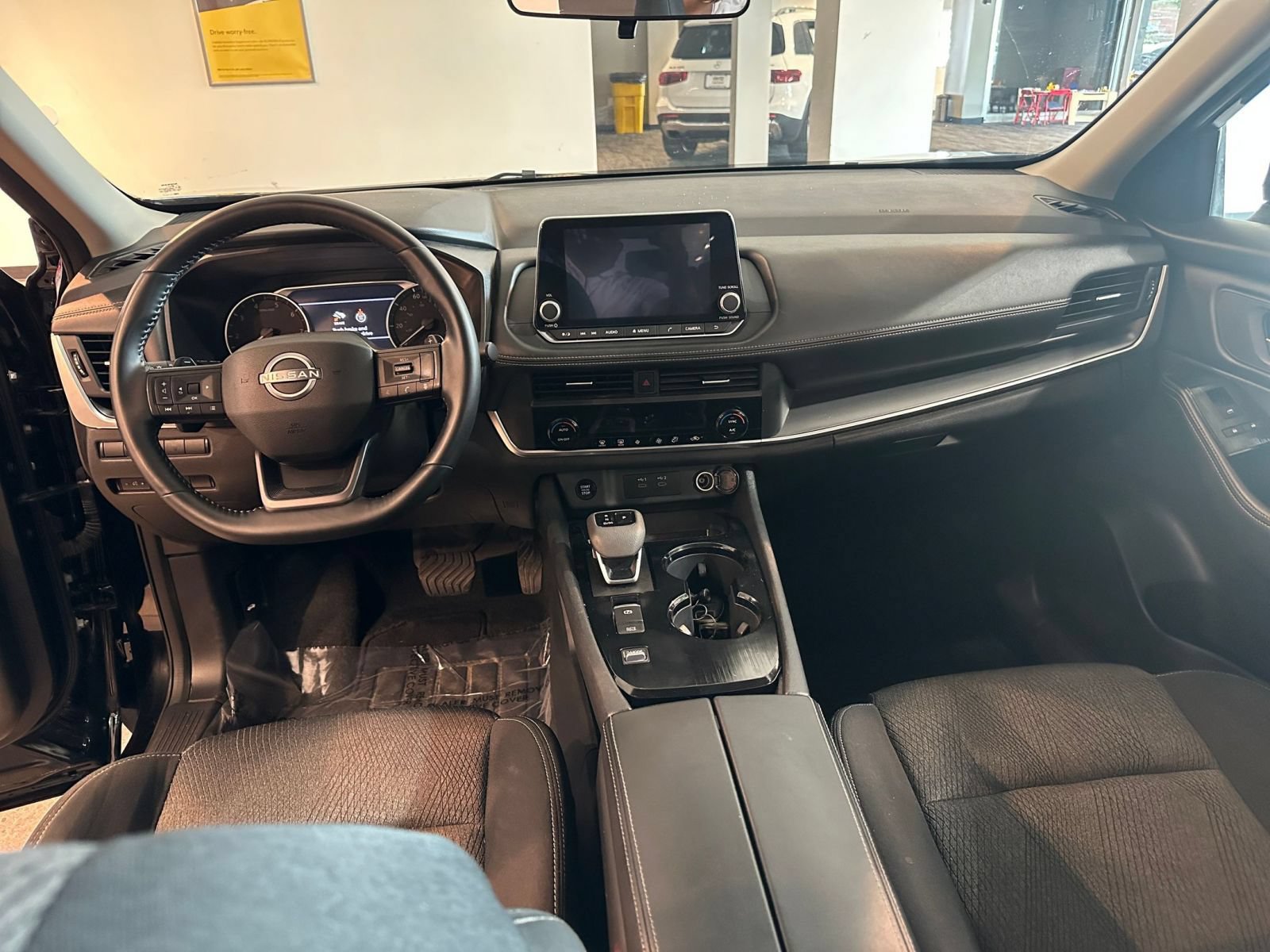 Thumbnail: 2025 Nissan Rogue - 29
