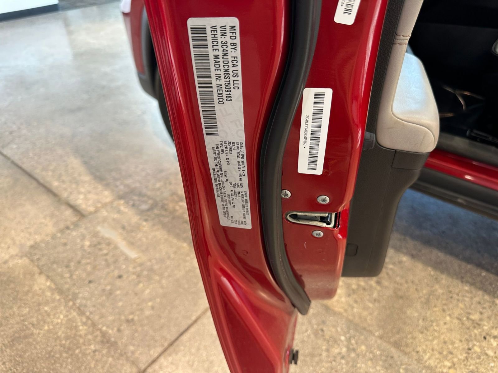 Thumbnail: 2025 Jeep Compass - 29