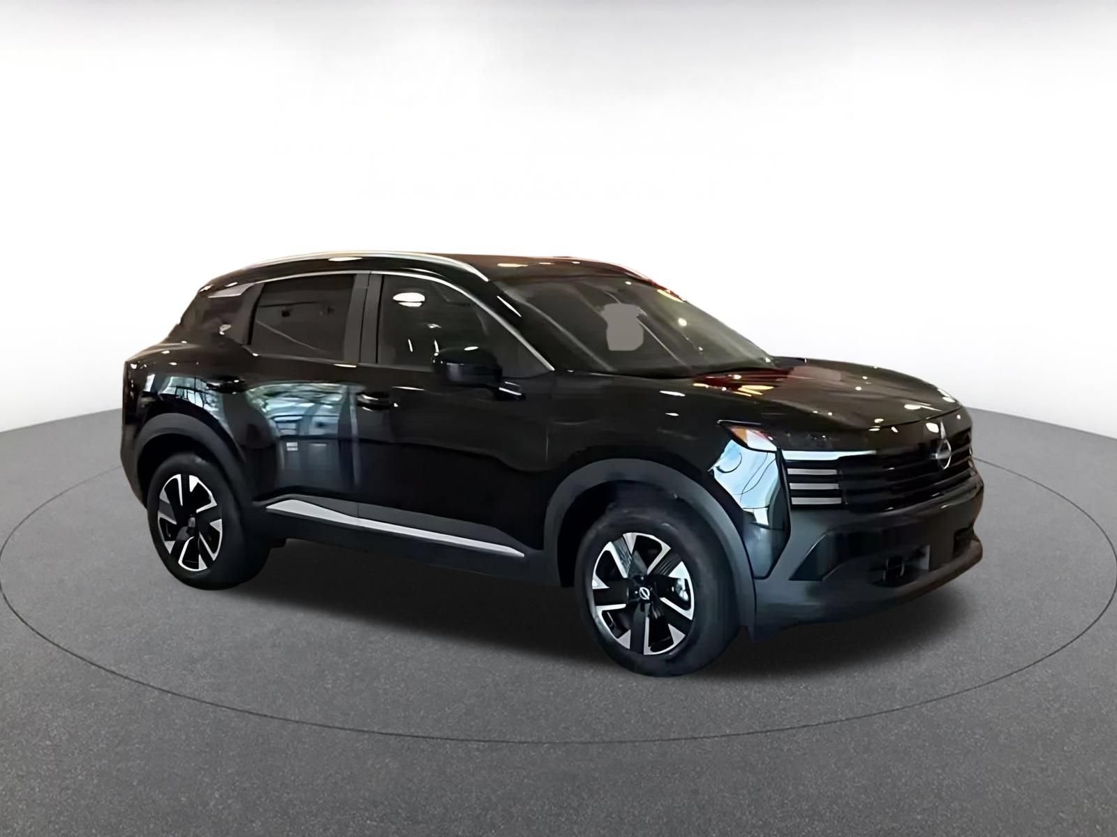 Thumbnail: 2026 Nissan Kicks - 2
