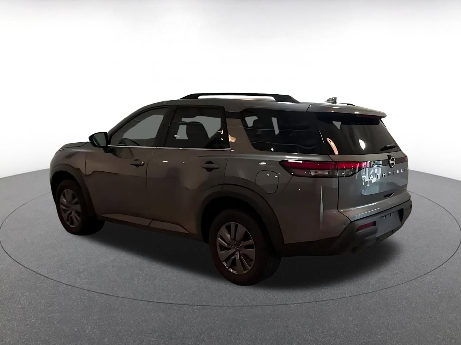 Thumbnail: 2025 Nissan Pathfinder - 9
