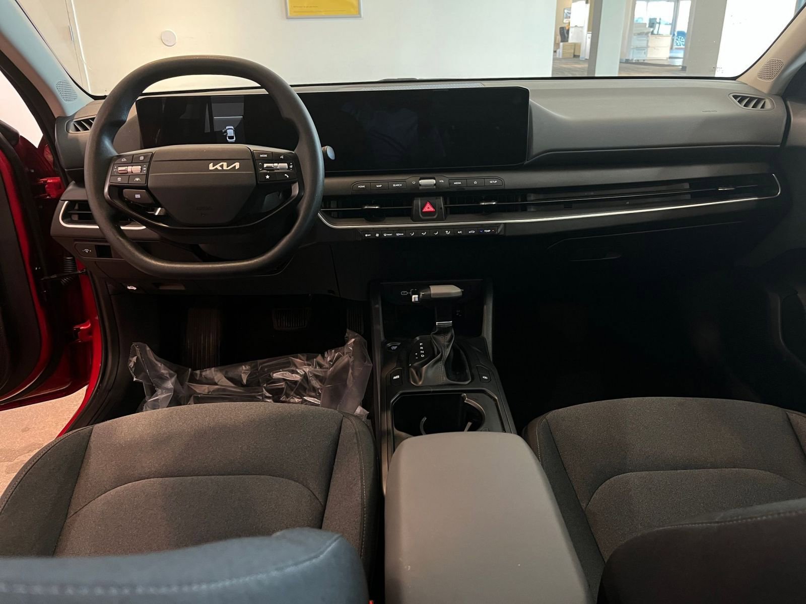 Thumbnail: 2025 Kia K4 - 32