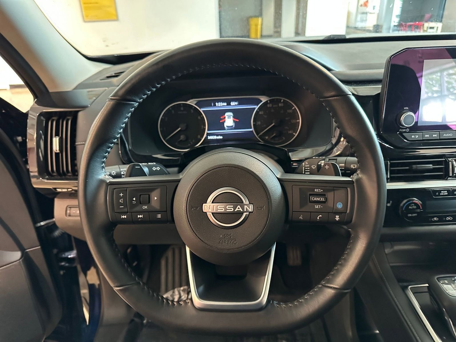 Thumbnail: 2025 Nissan Pathfinder - 29