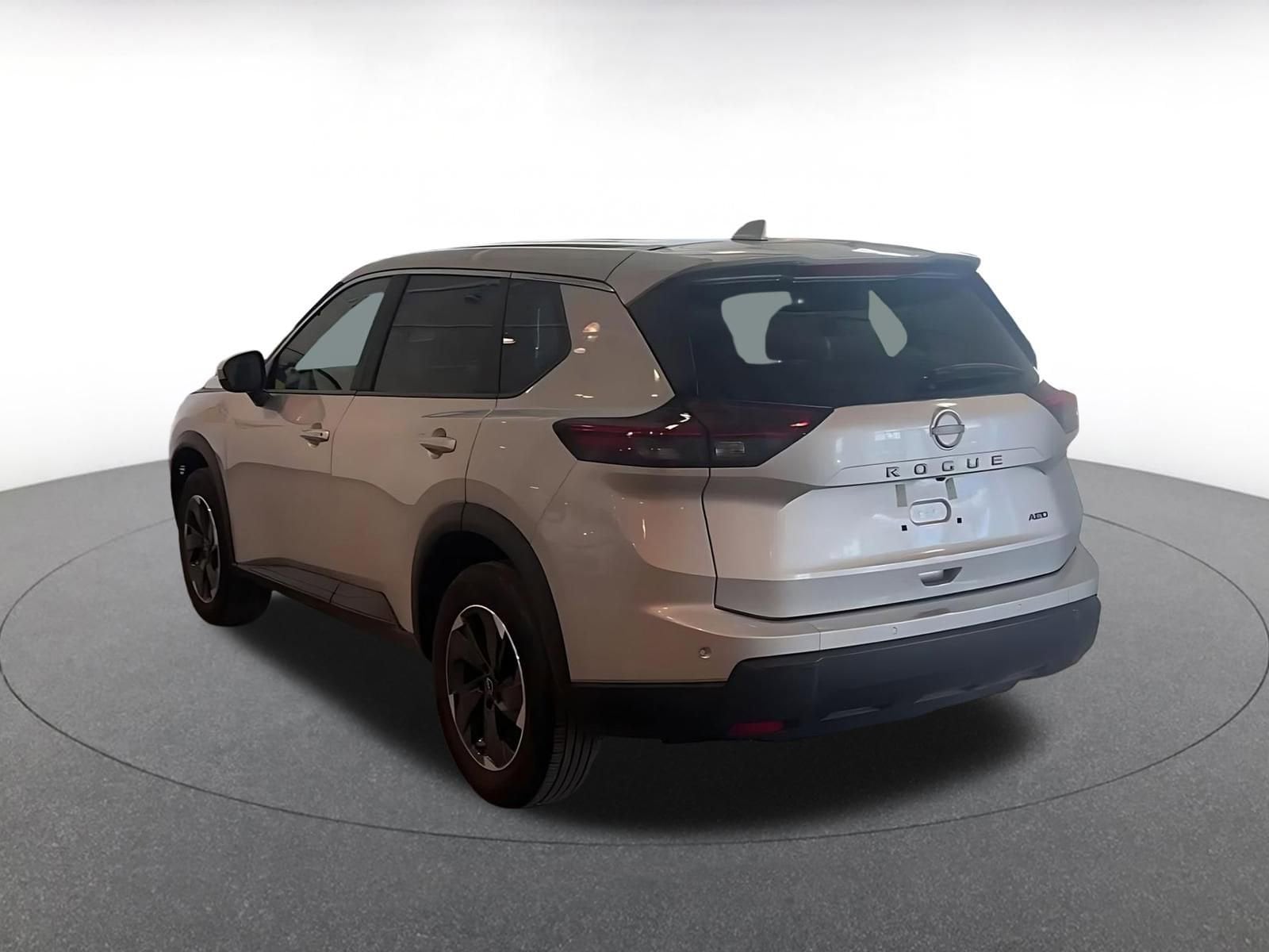 Thumbnail: 2025 Nissan Rogue - 11