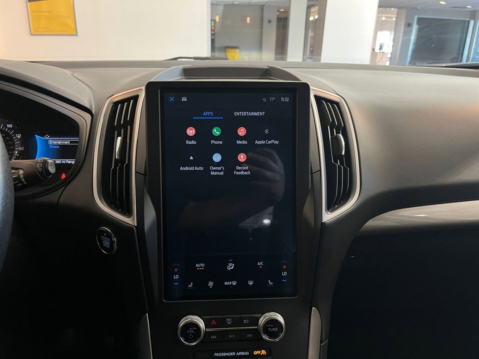 Thumbnail: 2023 Ford Edge - 21