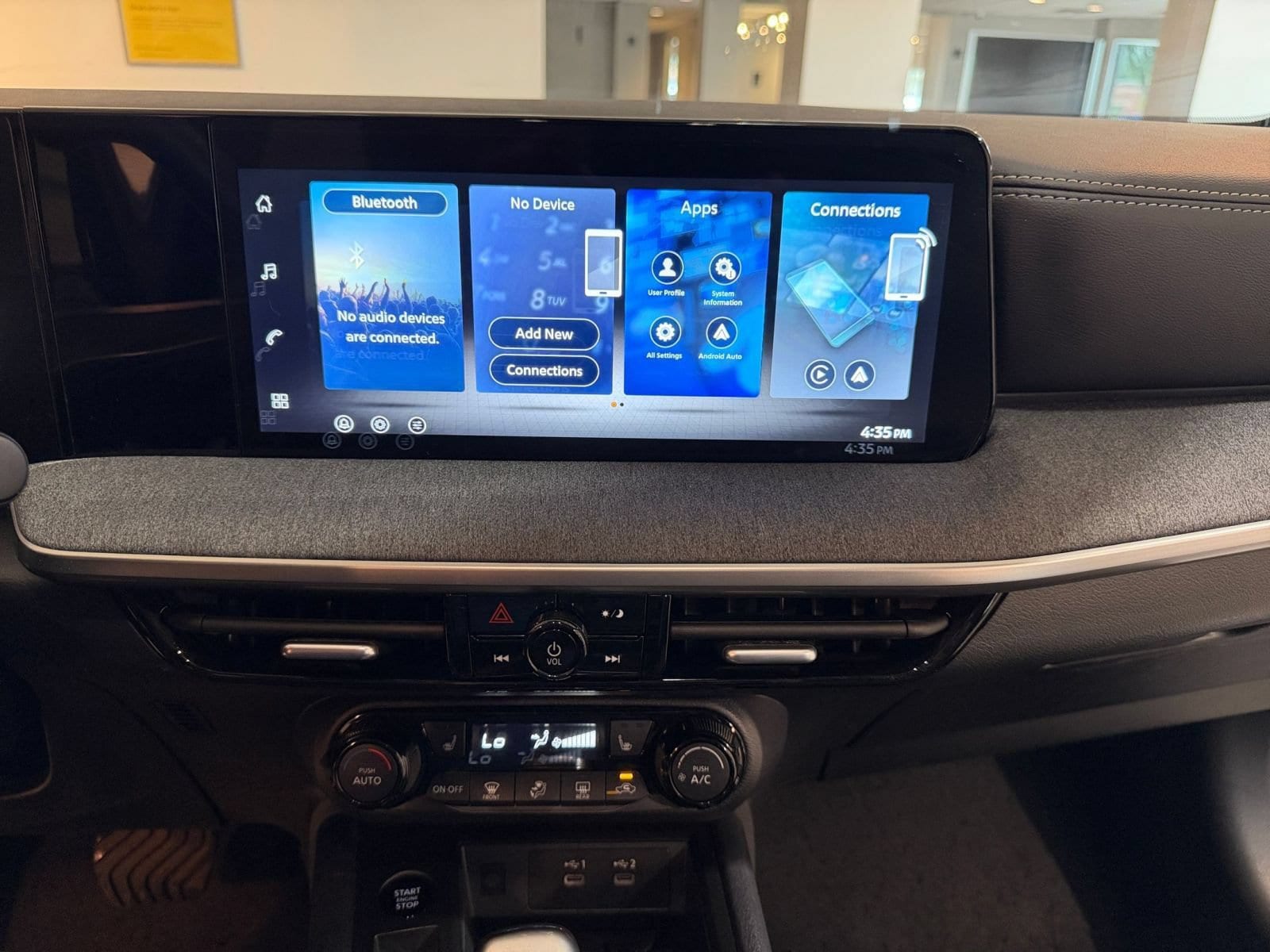 Thumbnail: 2026 Nissan Kicks - 14