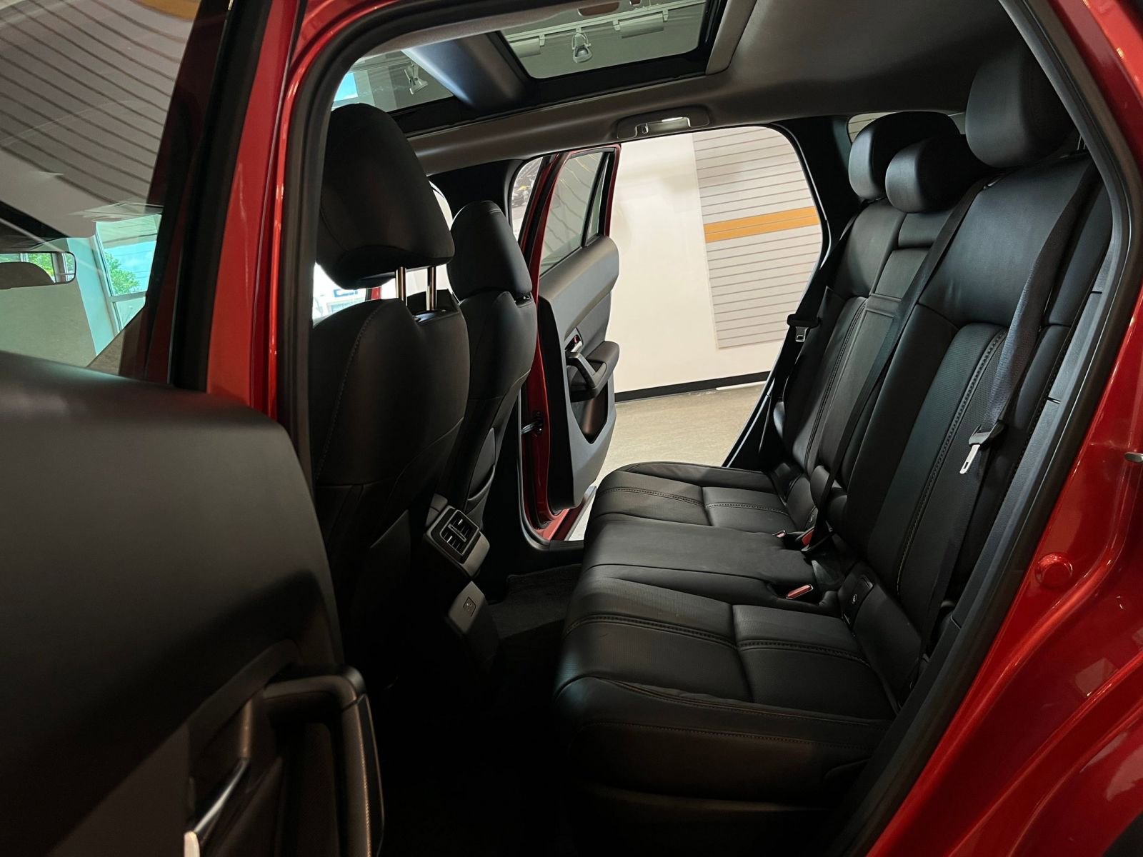 Thumbnail: 2025 Mazda CX-50 - 27