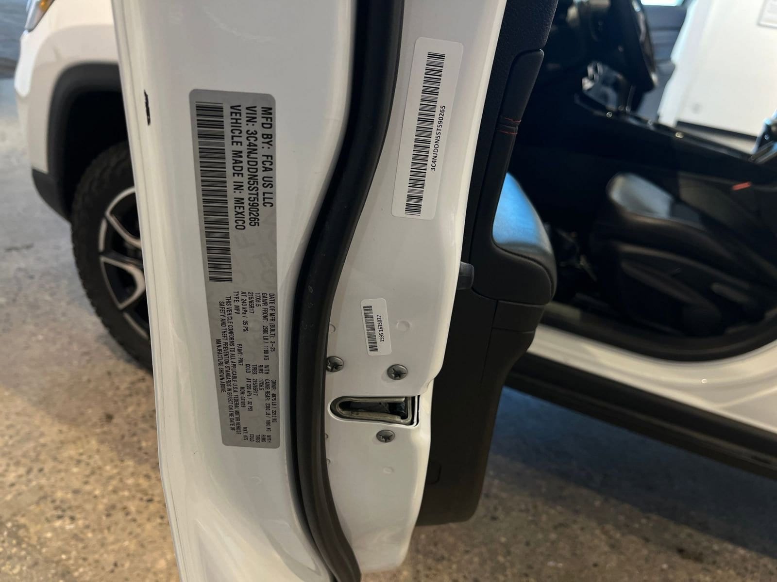 Thumbnail: 2025 Jeep Compass - 29