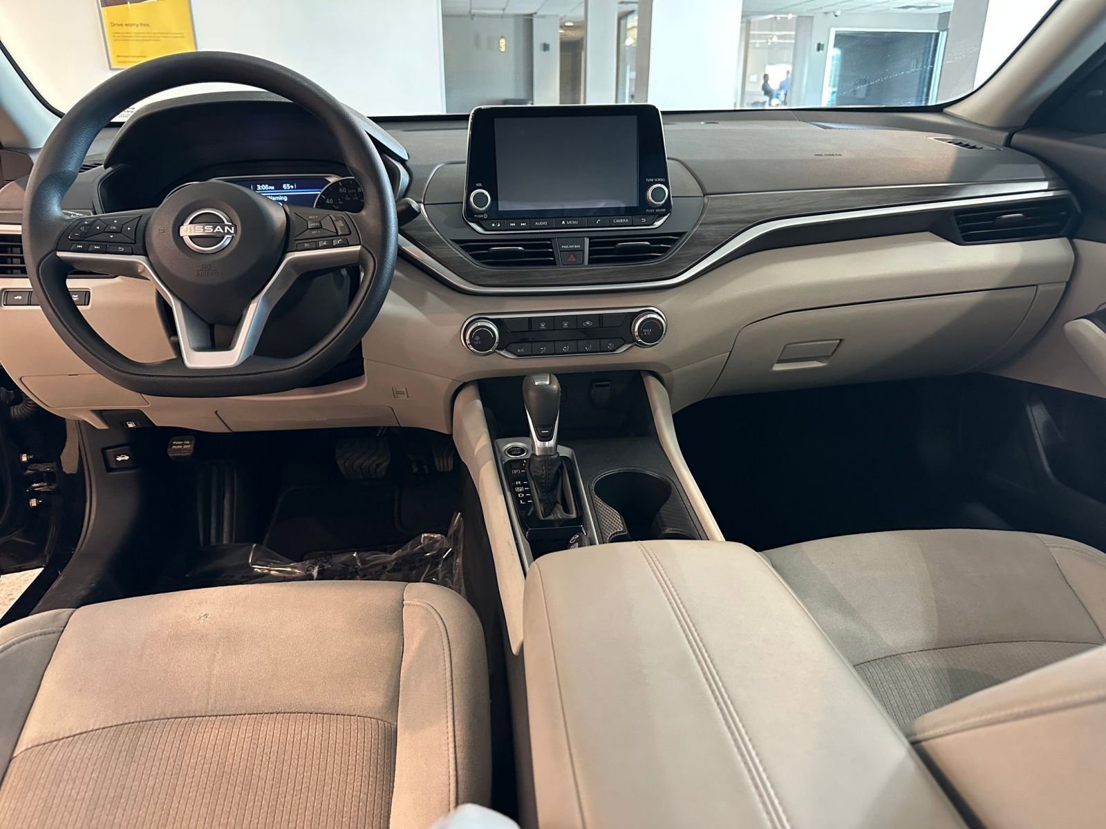 Thumbnail: 2025 Nissan Altima - 34