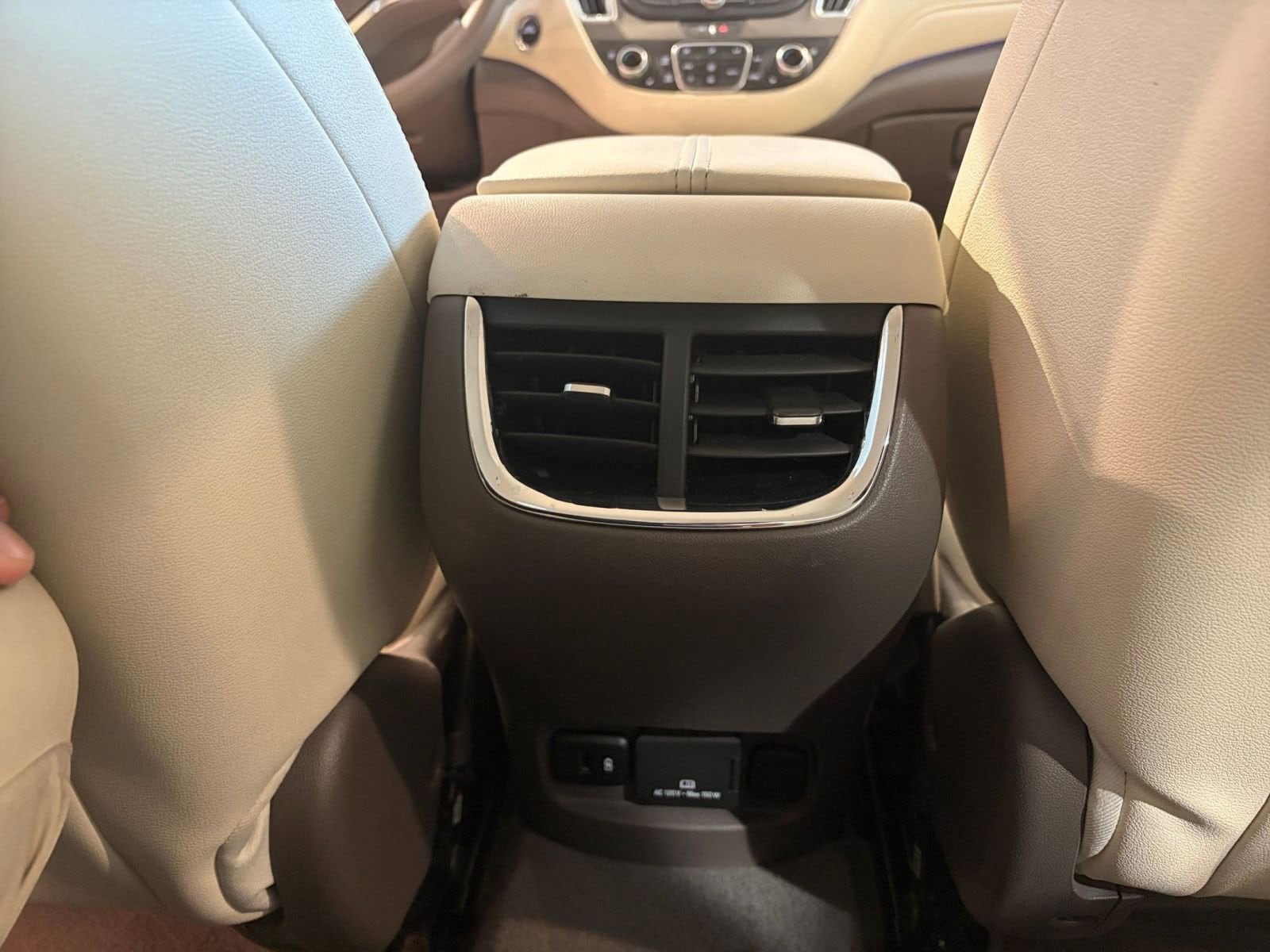 Thumbnail: 2024 Chevrolet Malibu - 24