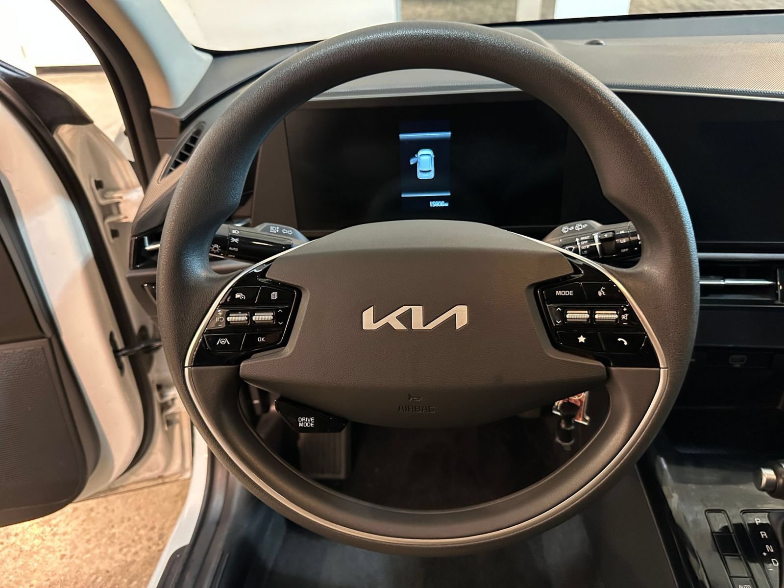 Thumbnail: 2026 Kia Niro - 28