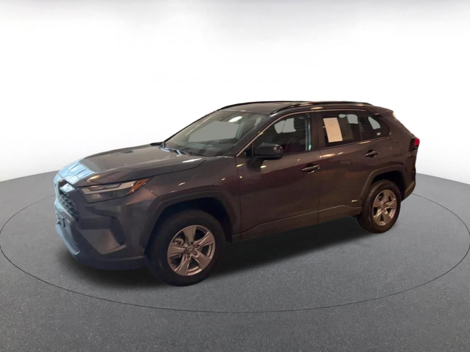 Thumbnail: 2025 Toyota RAV4 - 8