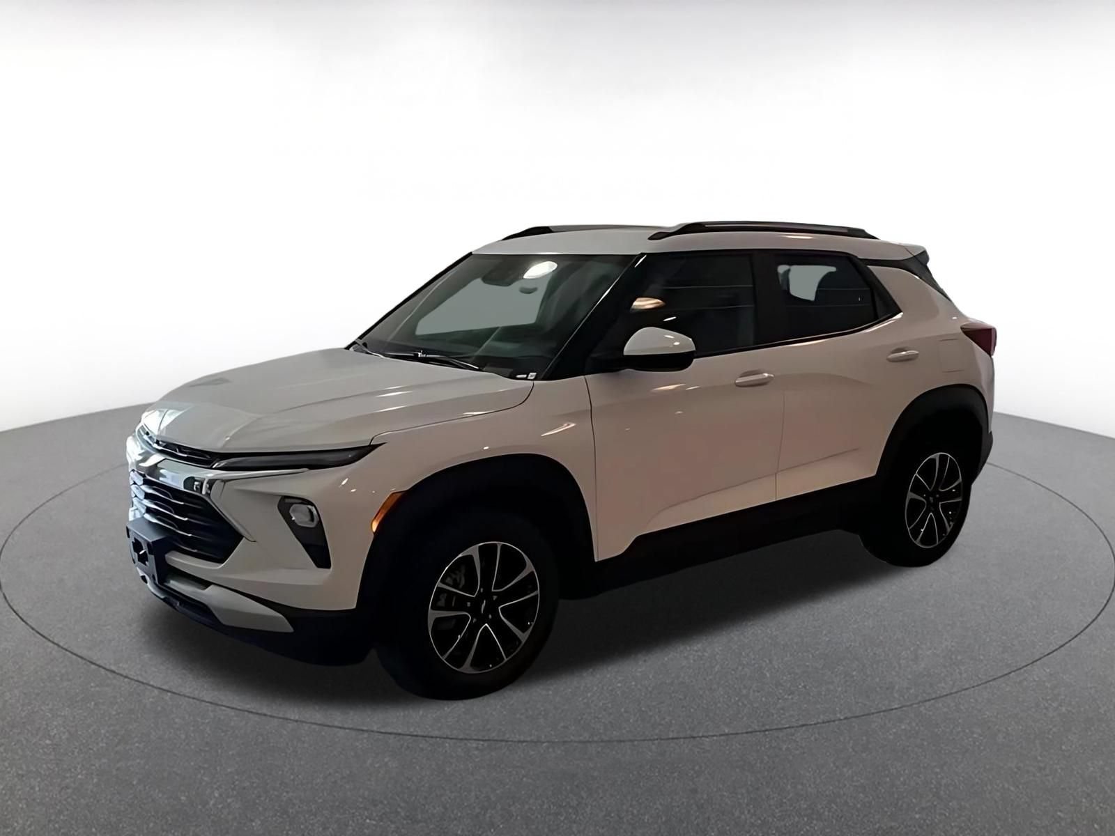 Thumbnail: 2025 Chevrolet TrailBlazer - 8
