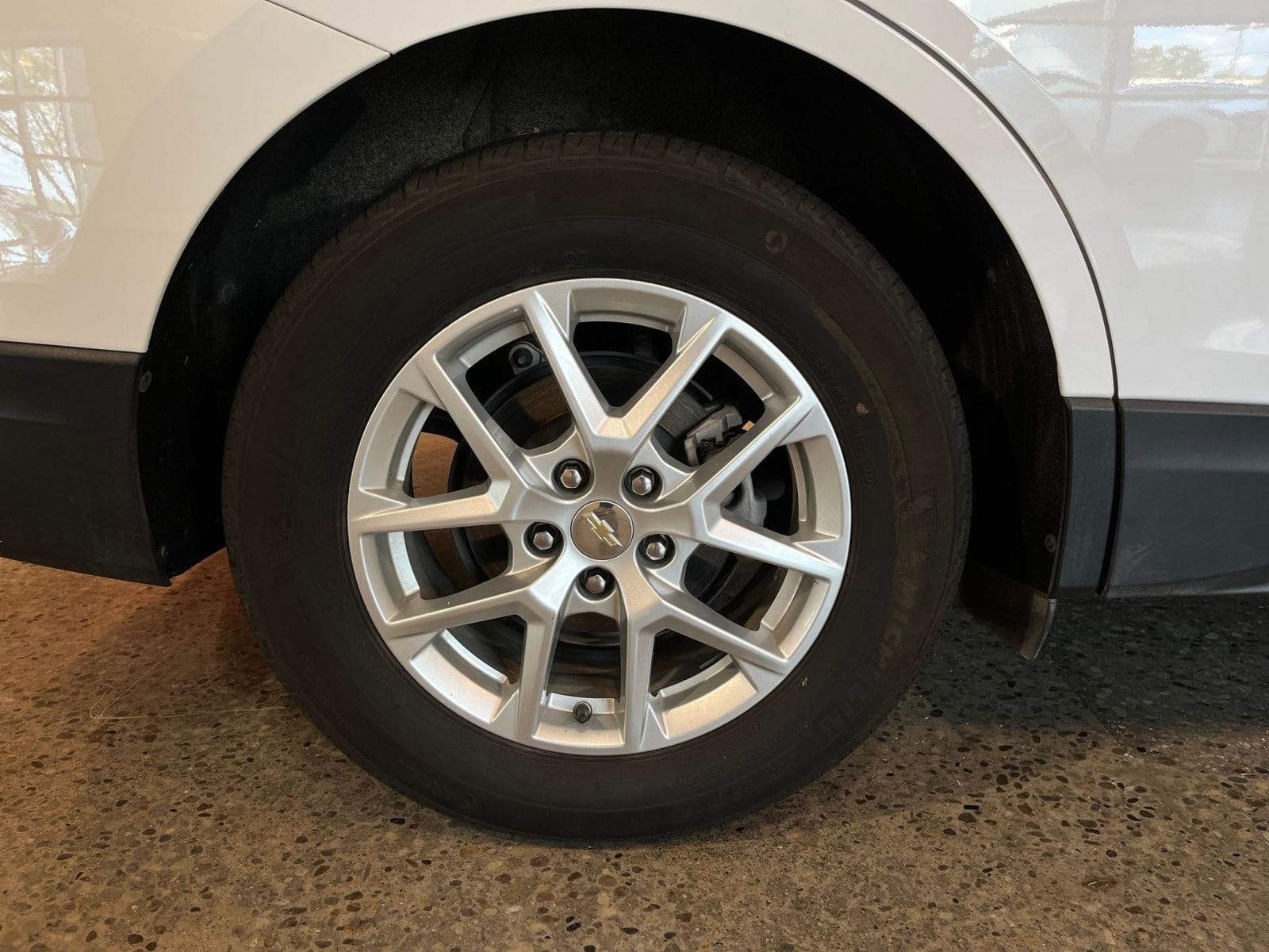 Thumbnail: 2024 Chevrolet Equinox - 30