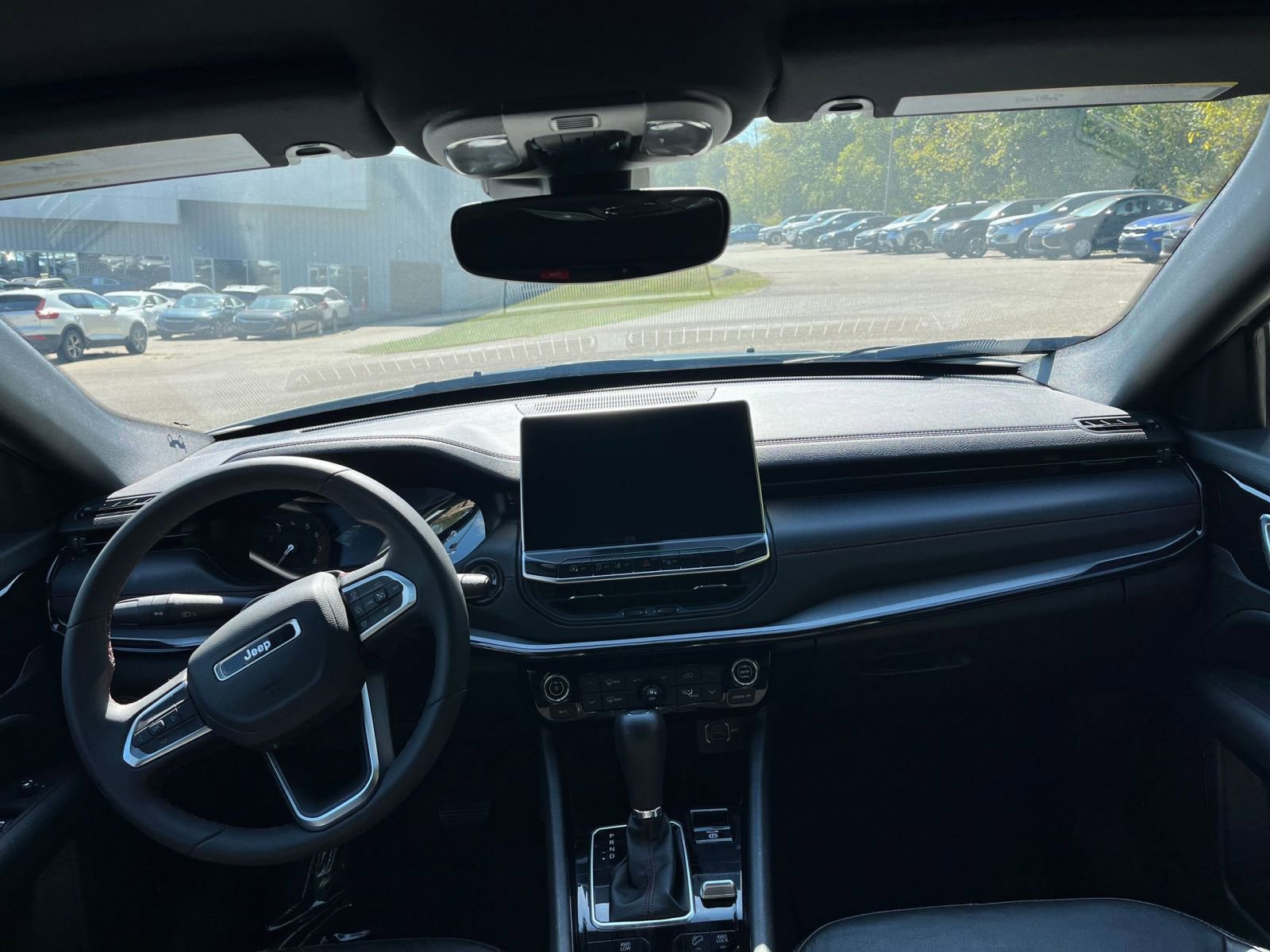 Thumbnail: 2025 Jeep Compass - 32