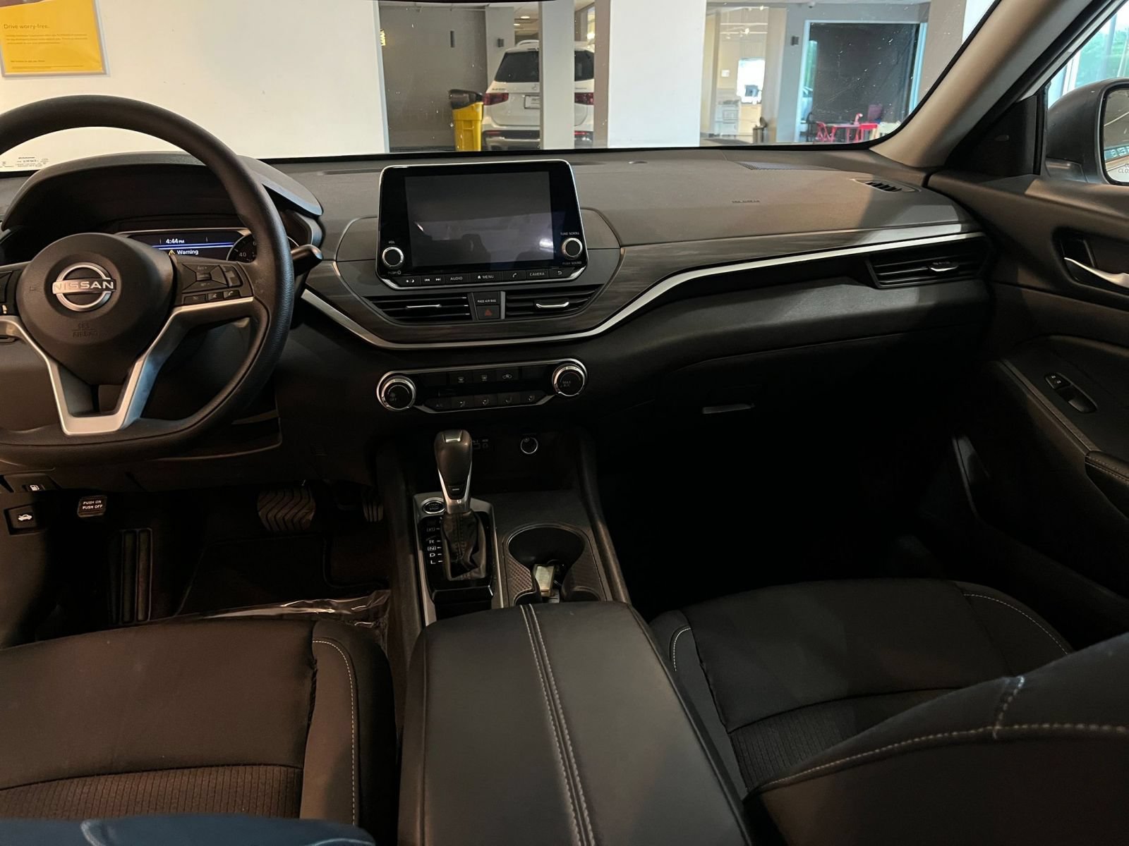 Thumbnail: 2025 Nissan Altima - 30