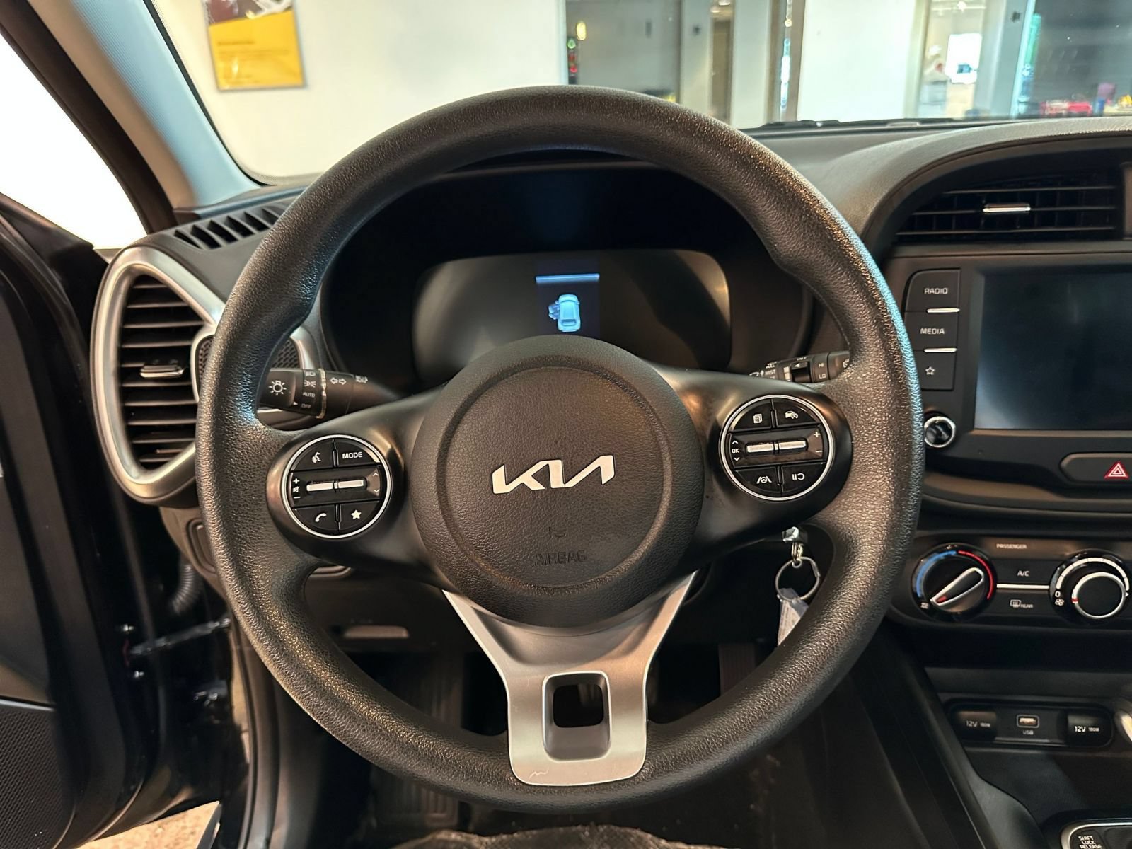 Thumbnail: 2025 Kia Soul - 28