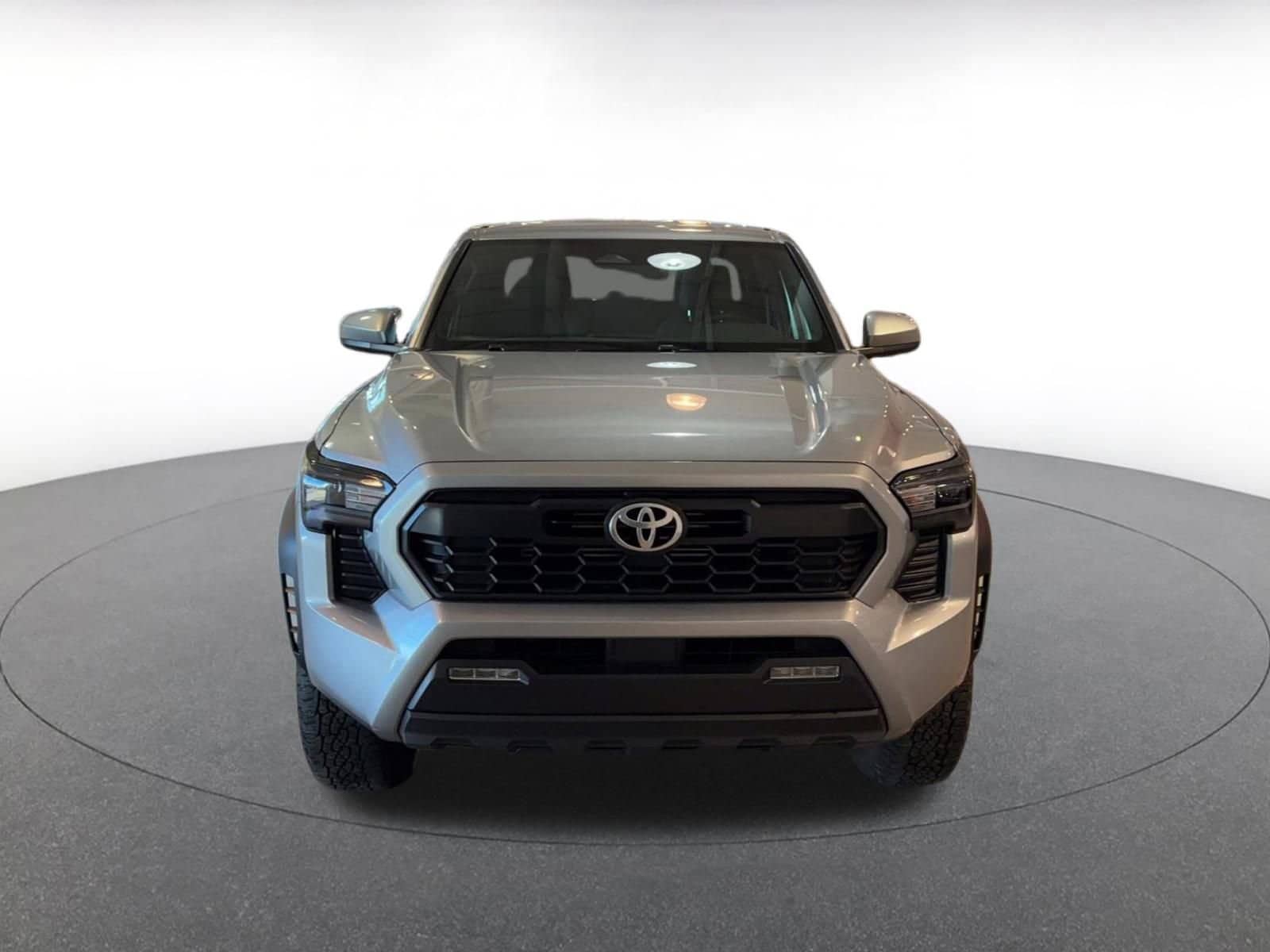 Thumbnail: 2025 Toyota Tacoma - 4