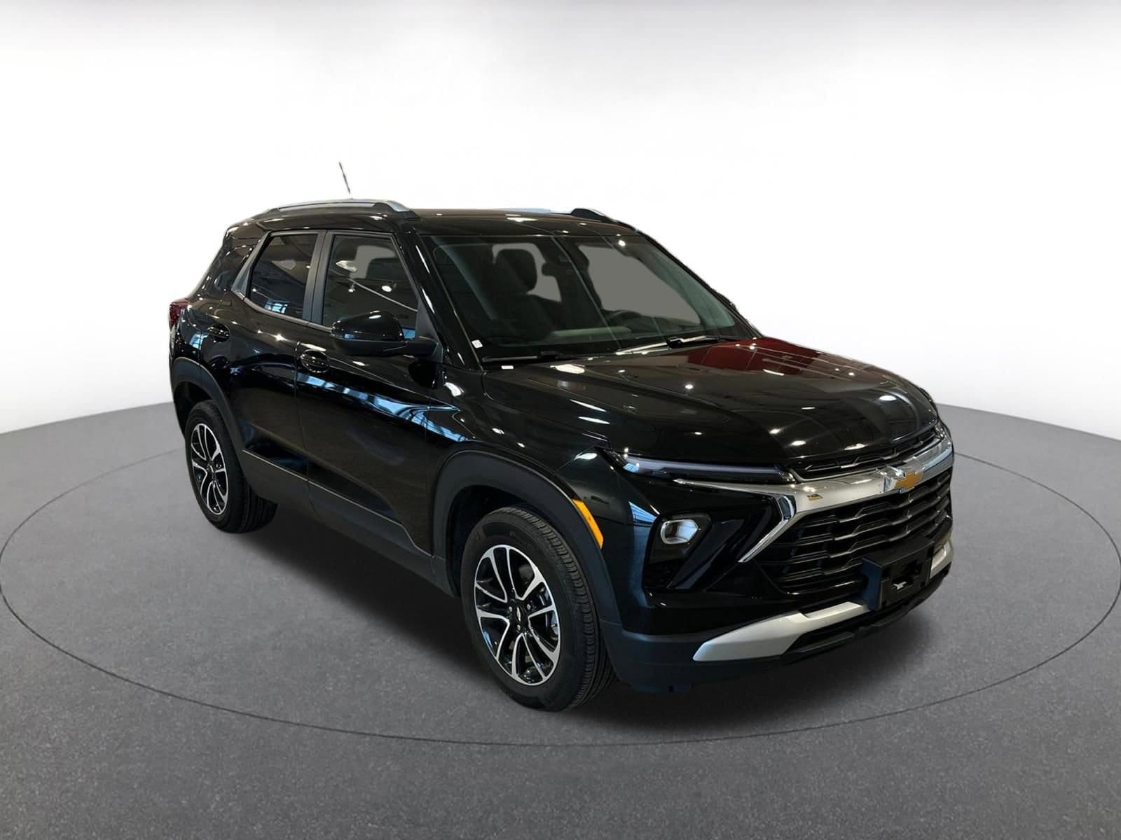 Thumbnail: 2025 Chevrolet TrailBlazer - 1