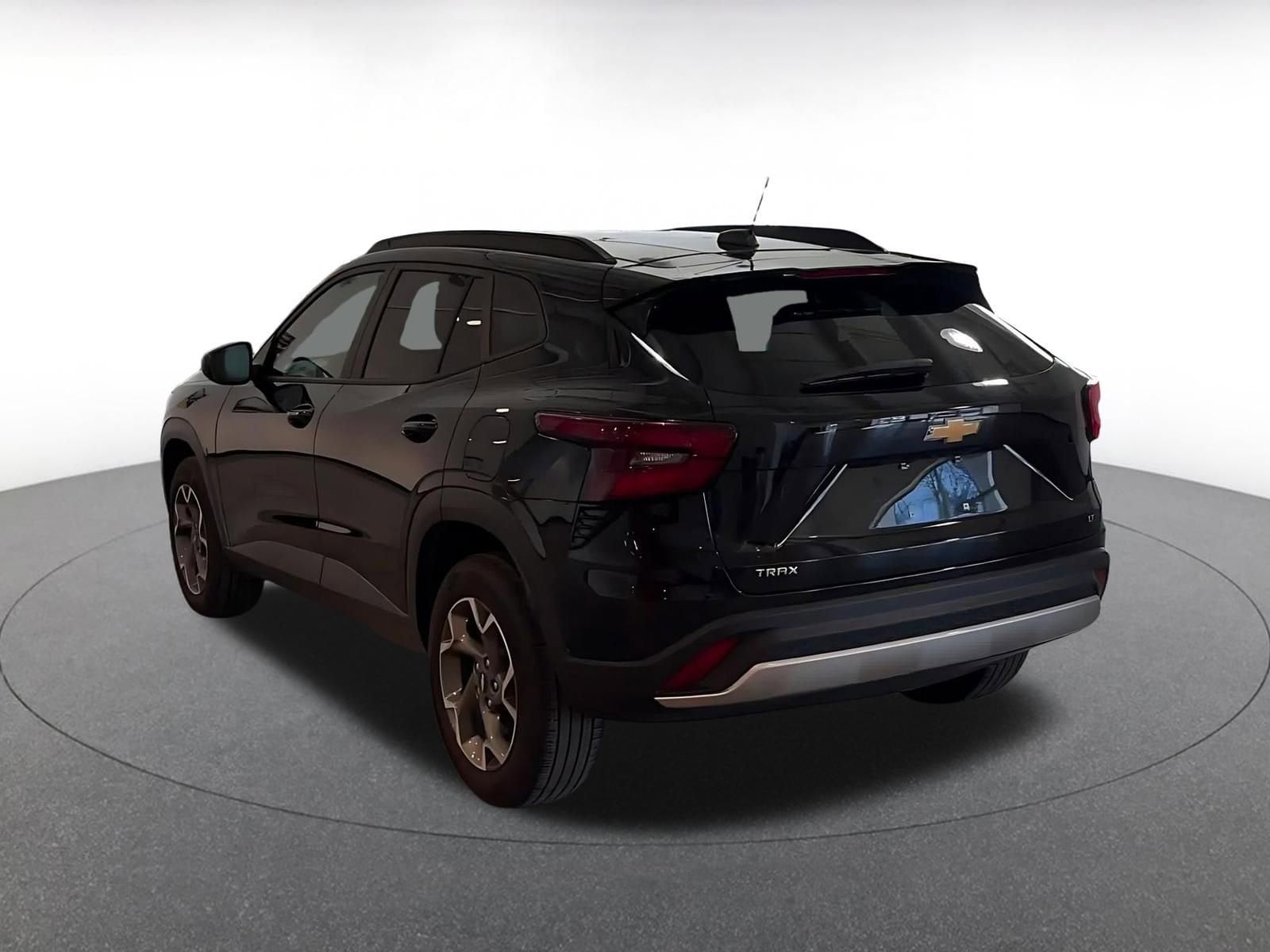 Thumbnail: 2025 Chevrolet Trax - 11