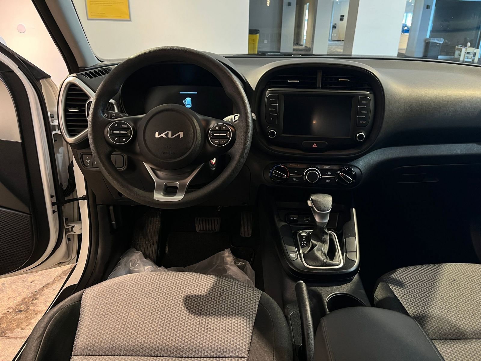 Thumbnail: 2025 Kia Soul - 34