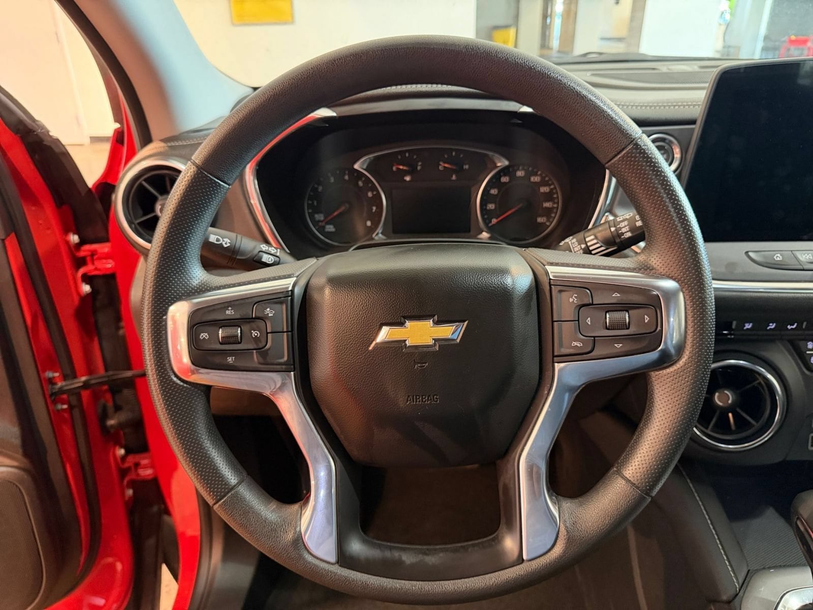 Thumbnail: 2026 Chevrolet Blazer - 24