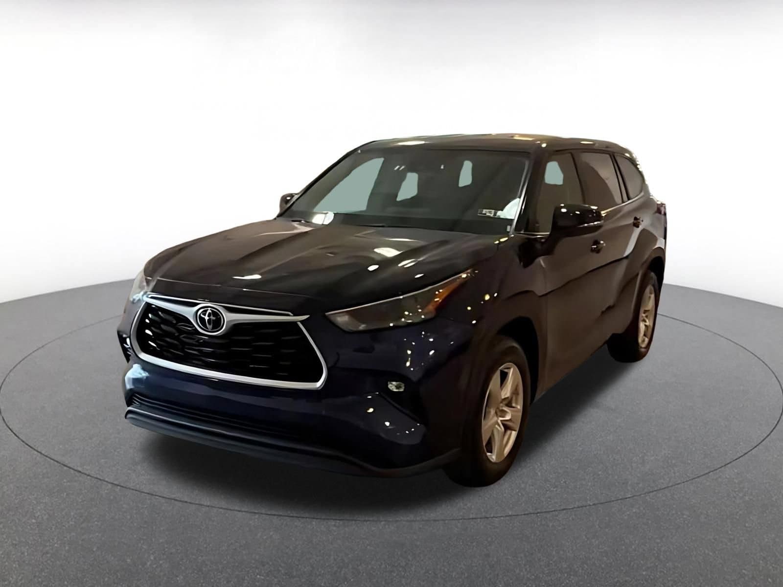 Thumbnail: 2025 Toyota Highlander - 4