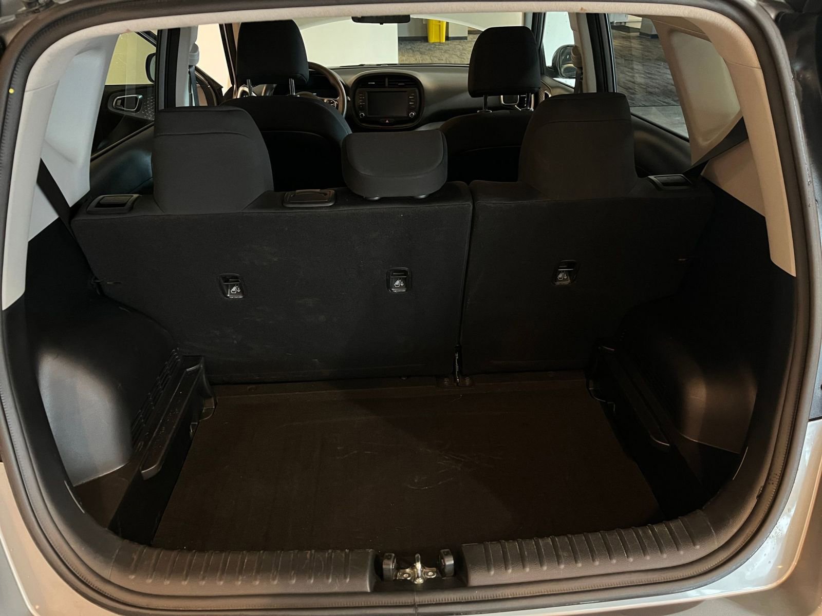 Thumbnail: 2025 Kia Soul - 30